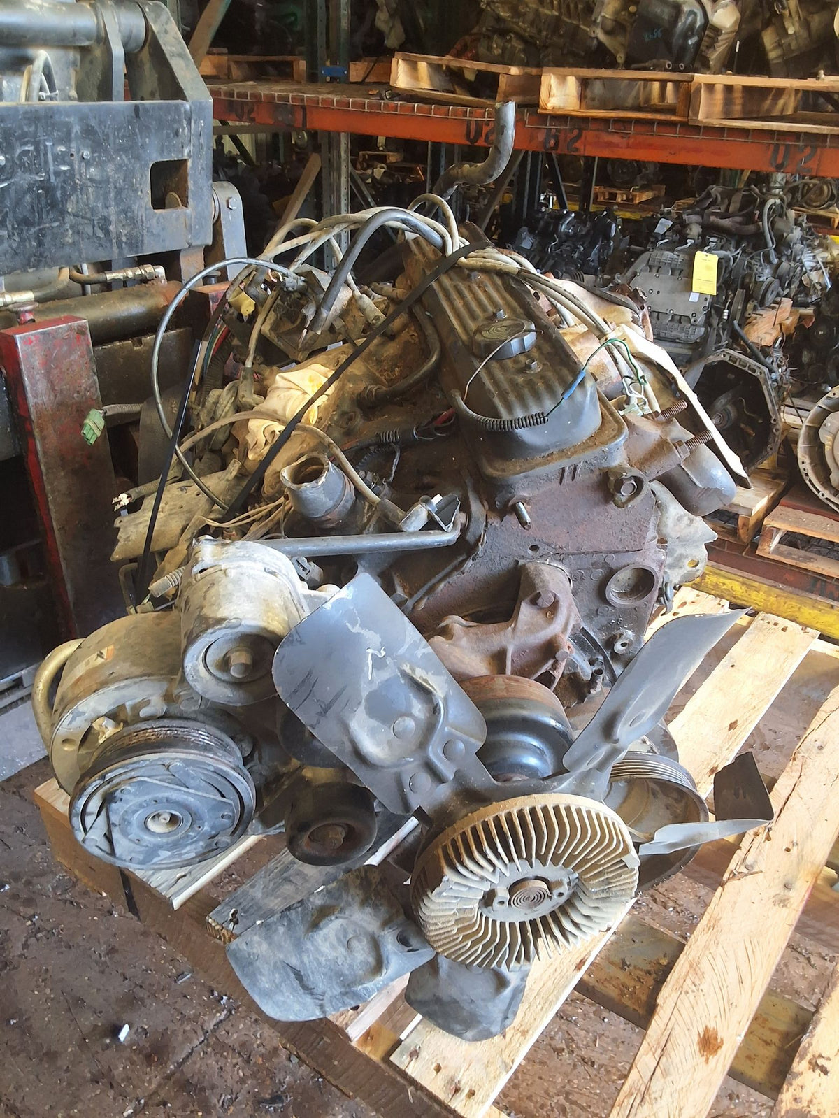 2002 GMC Suburban 5.7L Engine