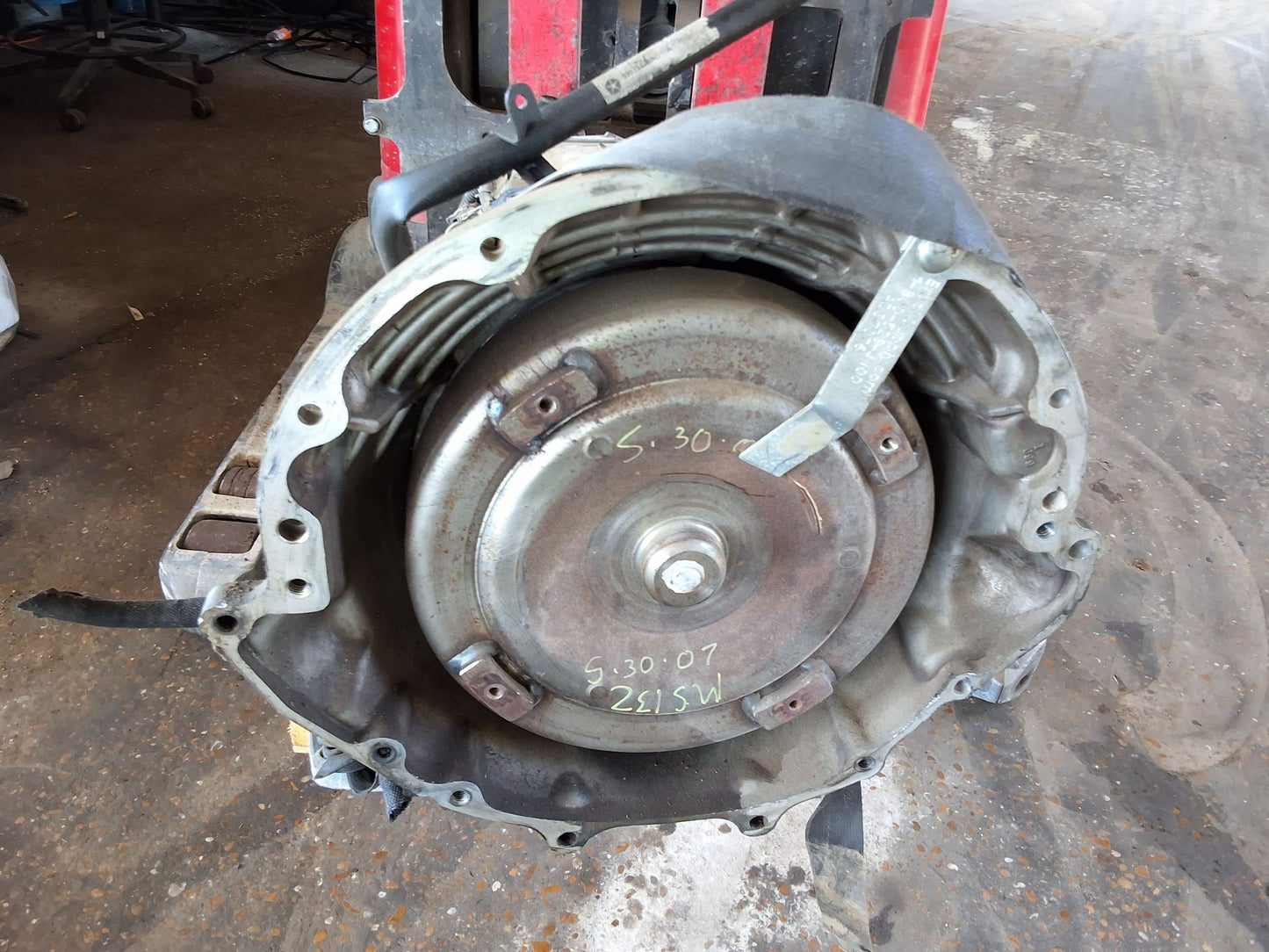 2004 Dodge RAM 1500 AT, 4x2, 5.7L 8th digit) Transmission