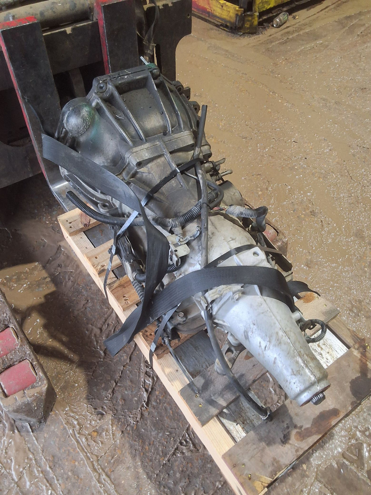 2003 Chevrolet TrailBlazer 4-Speed Automatic RWD Transmission