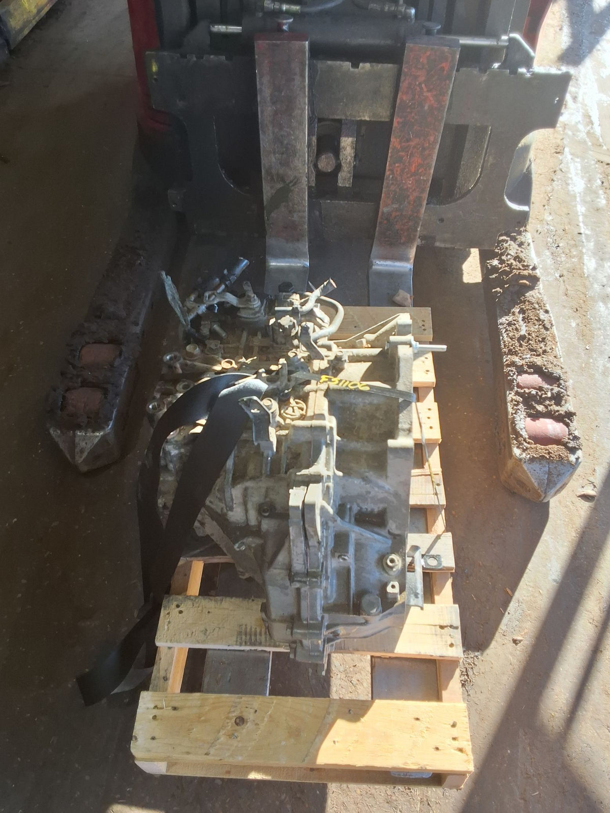 2012-2013 Kia Soul 5-Speed Manual 1.6L L4 DOHC 16V Transmission