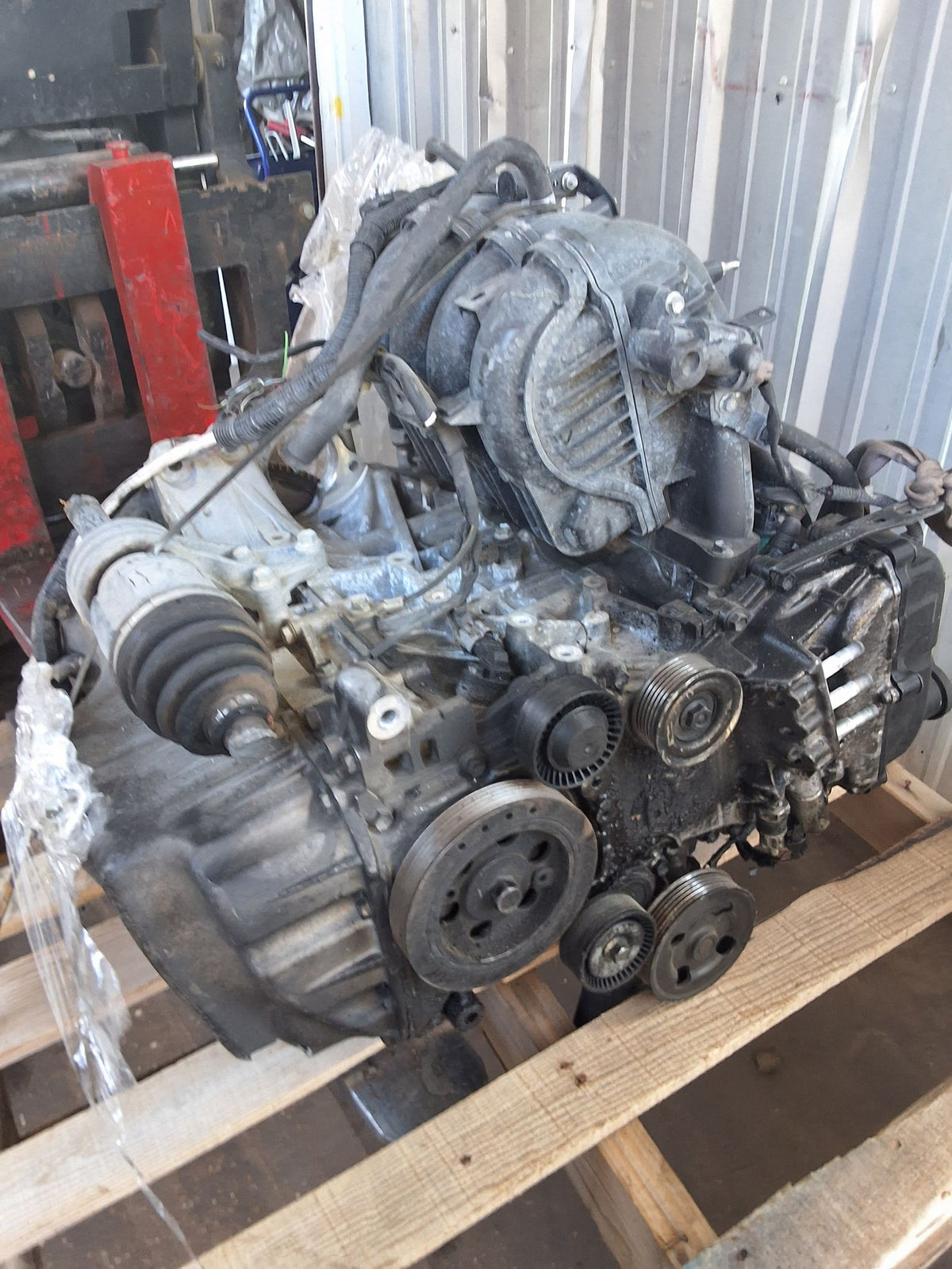 2010-2013 Suzuki Kizashi 2.4 L Engine