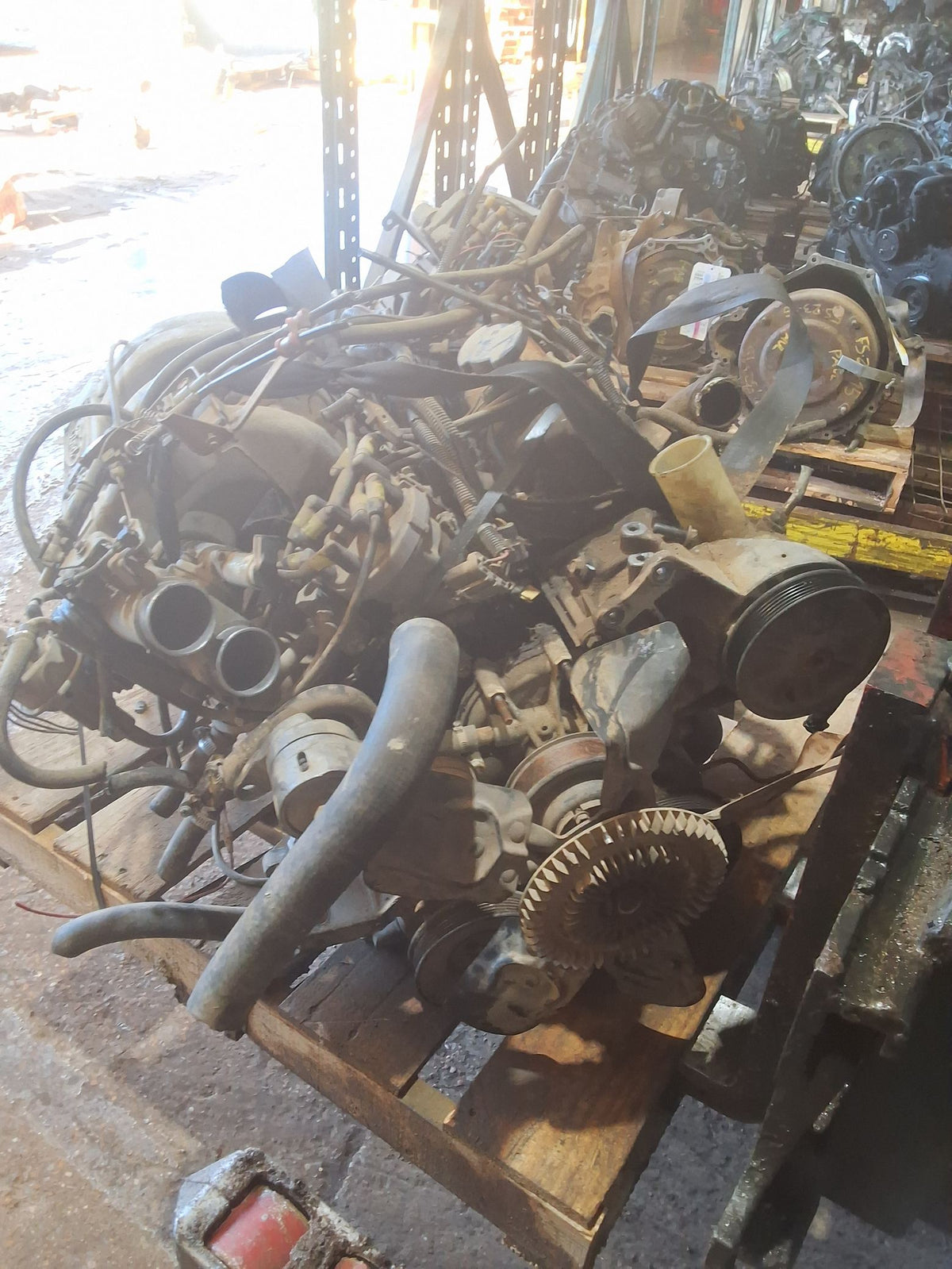 1987-1993 Ford F-150 Series Trucks 5L Engine