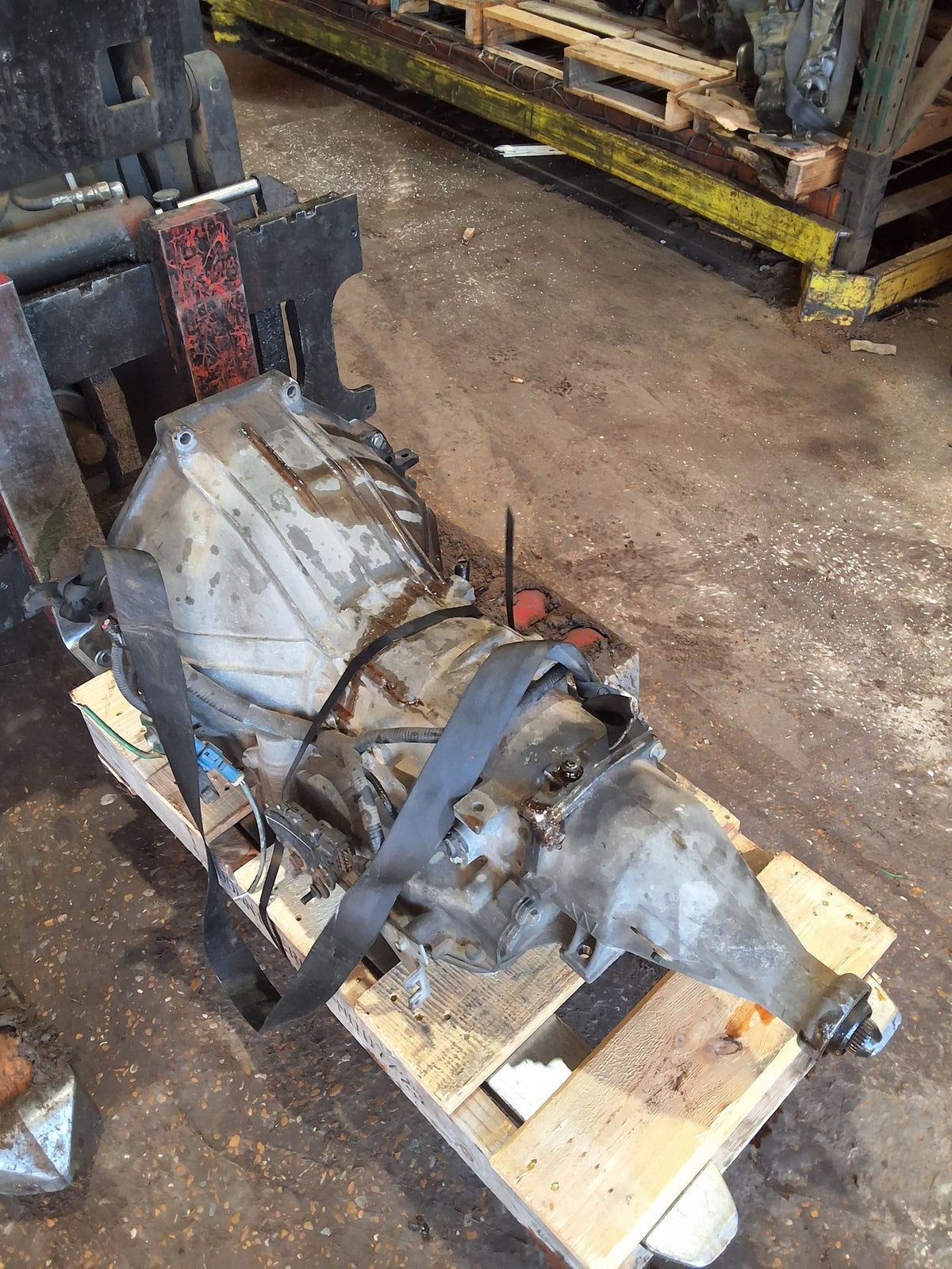 2001-2003 Ford mustang 5-speed manual 4.6L V8 SOHC 16V Transmission