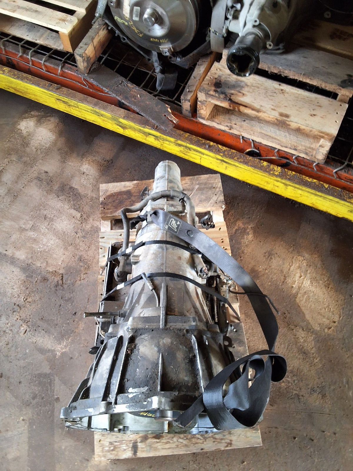 2004-2006 Chevrolet Avalanche Automatic RWD Transmission