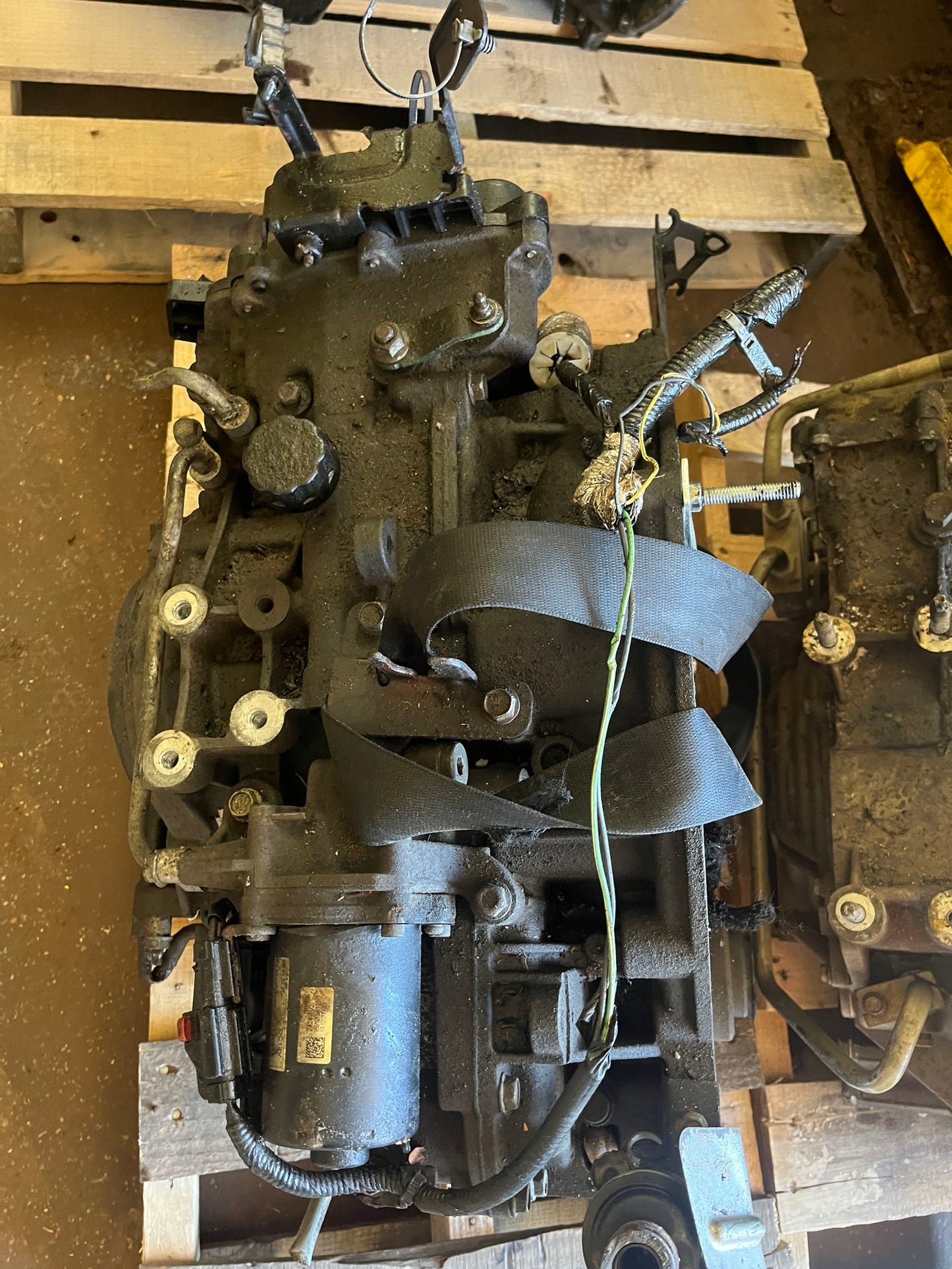 2001 Chevrolet Silverado Automatic RWD Transmission