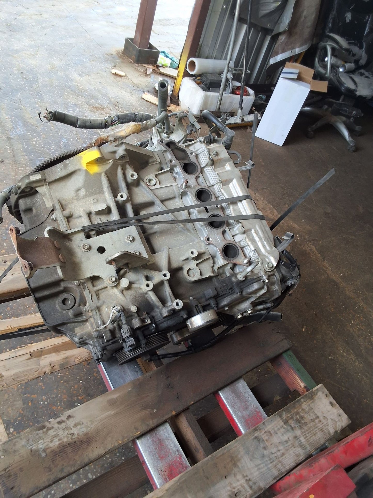 2005-2008 Mazda Tribute 2.3L Engine
