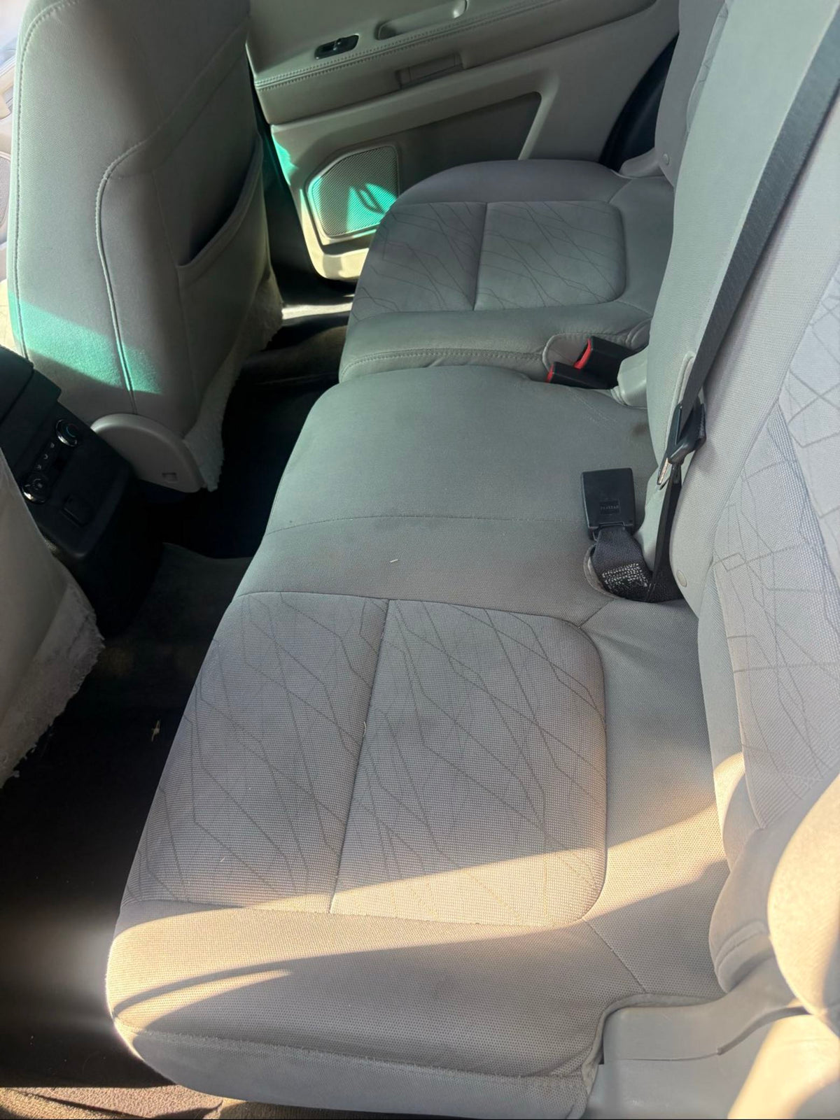 Vent Window Glass Front Passenger Side 2011 - 2019 Ford Explorer