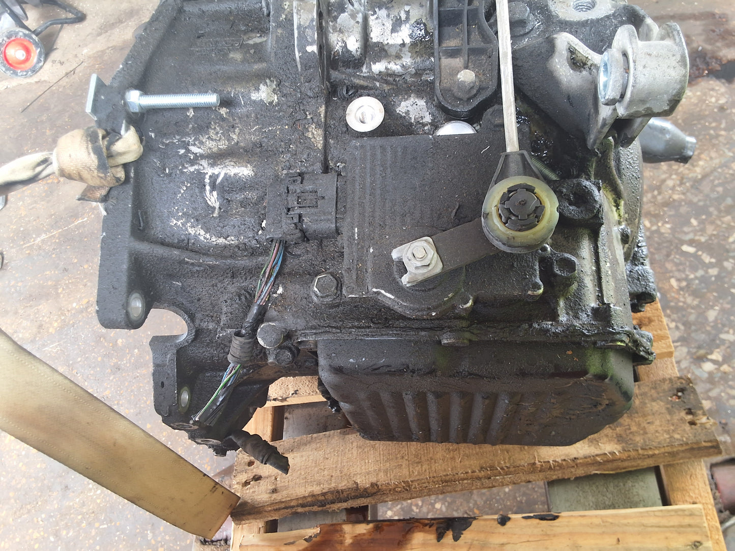 2010 VOLVO XC60 - AUTOMATIC TRANSMISSION -#M19092