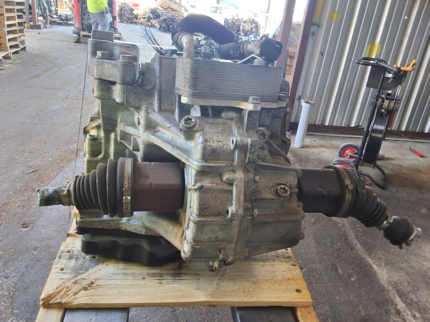 2014-2019 VOLKSWAGEN PASSAT- AUTOMATIC TRANSMISSION -#M19248