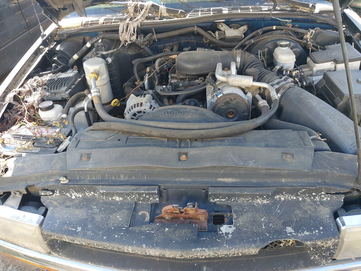 1998 Chevrolet S10 - Stock #: M18749 - MR-19