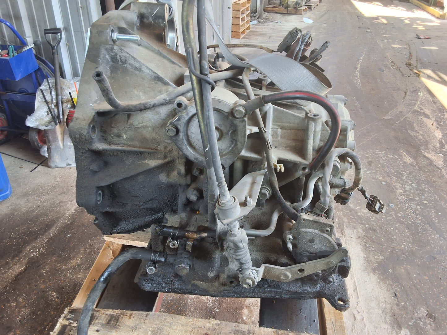 1995-1999 NISSAN MAXIMA- AUTOMATIC TRANSMISSION -#M19237