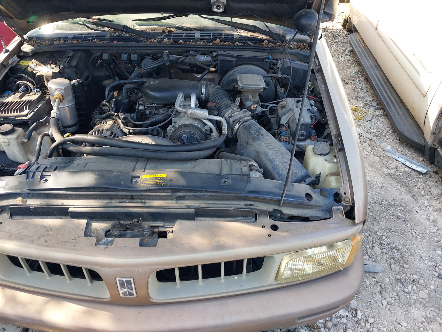 1996-1997 Oldsmobile Bravada - Stock #: M18752