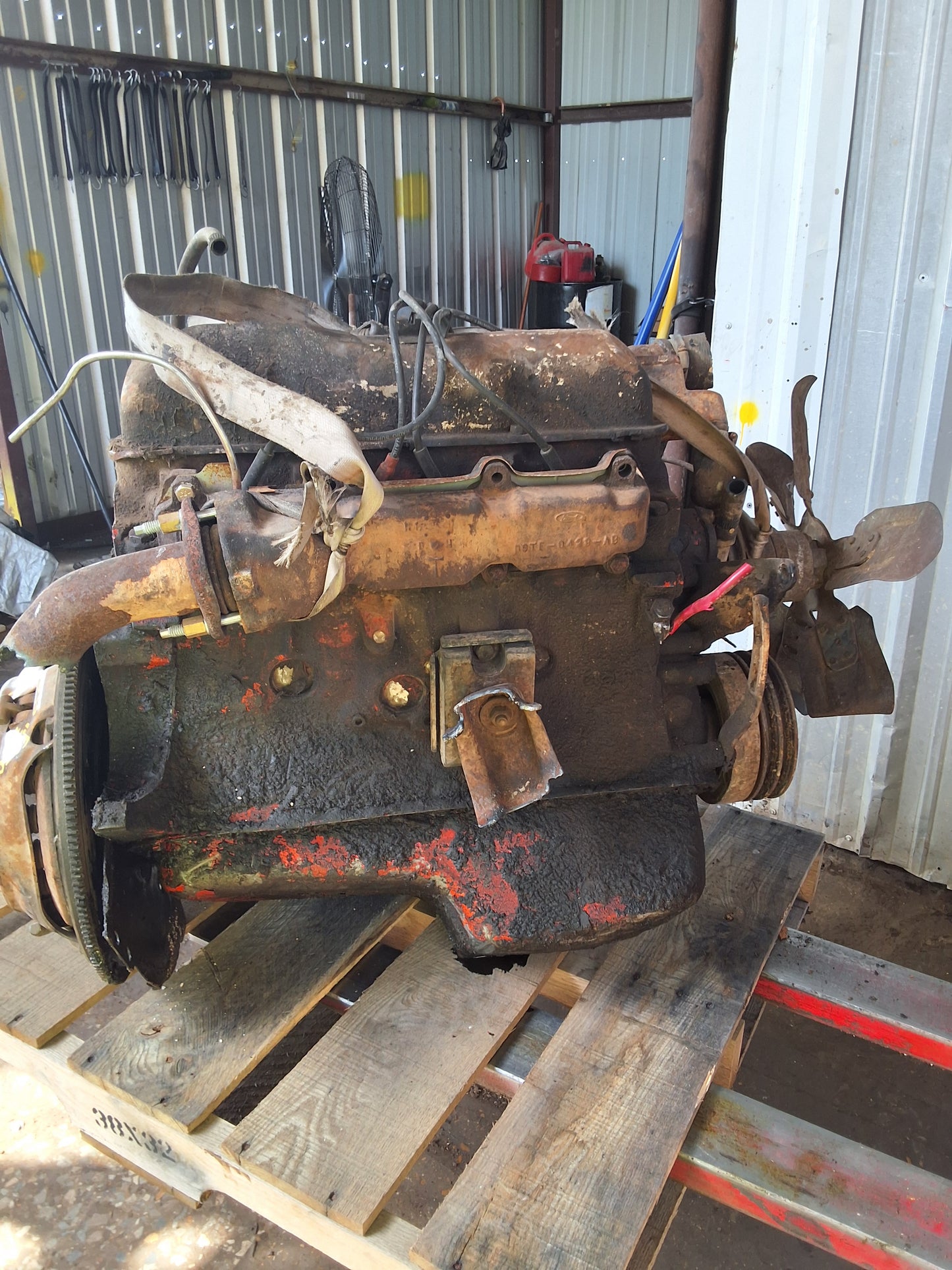 1977 - 1979 Ford F350 - 5.8 L Engine -#M19263