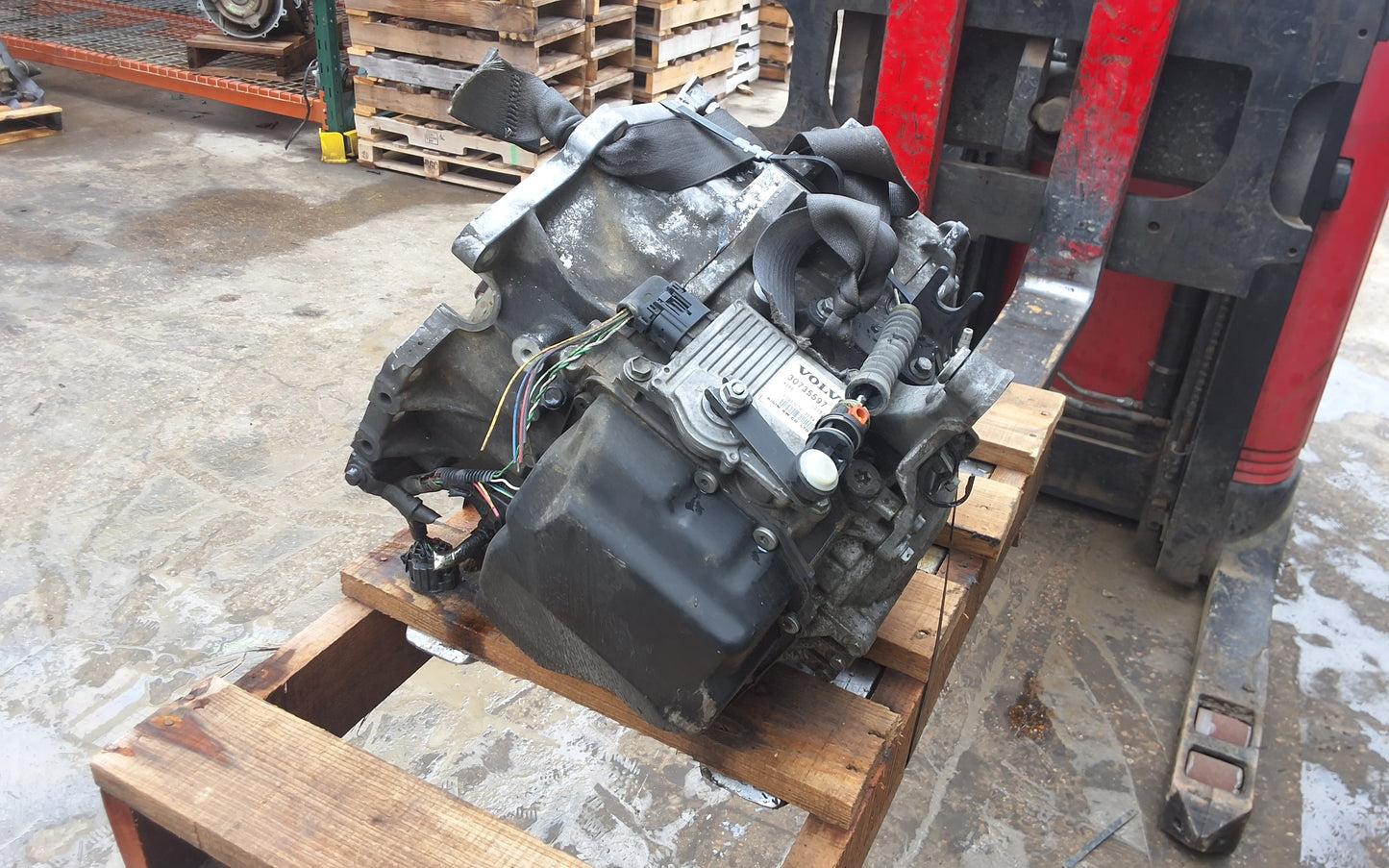 2010 - 2013 Volvo XC90 - Automatic Transmission -#17039