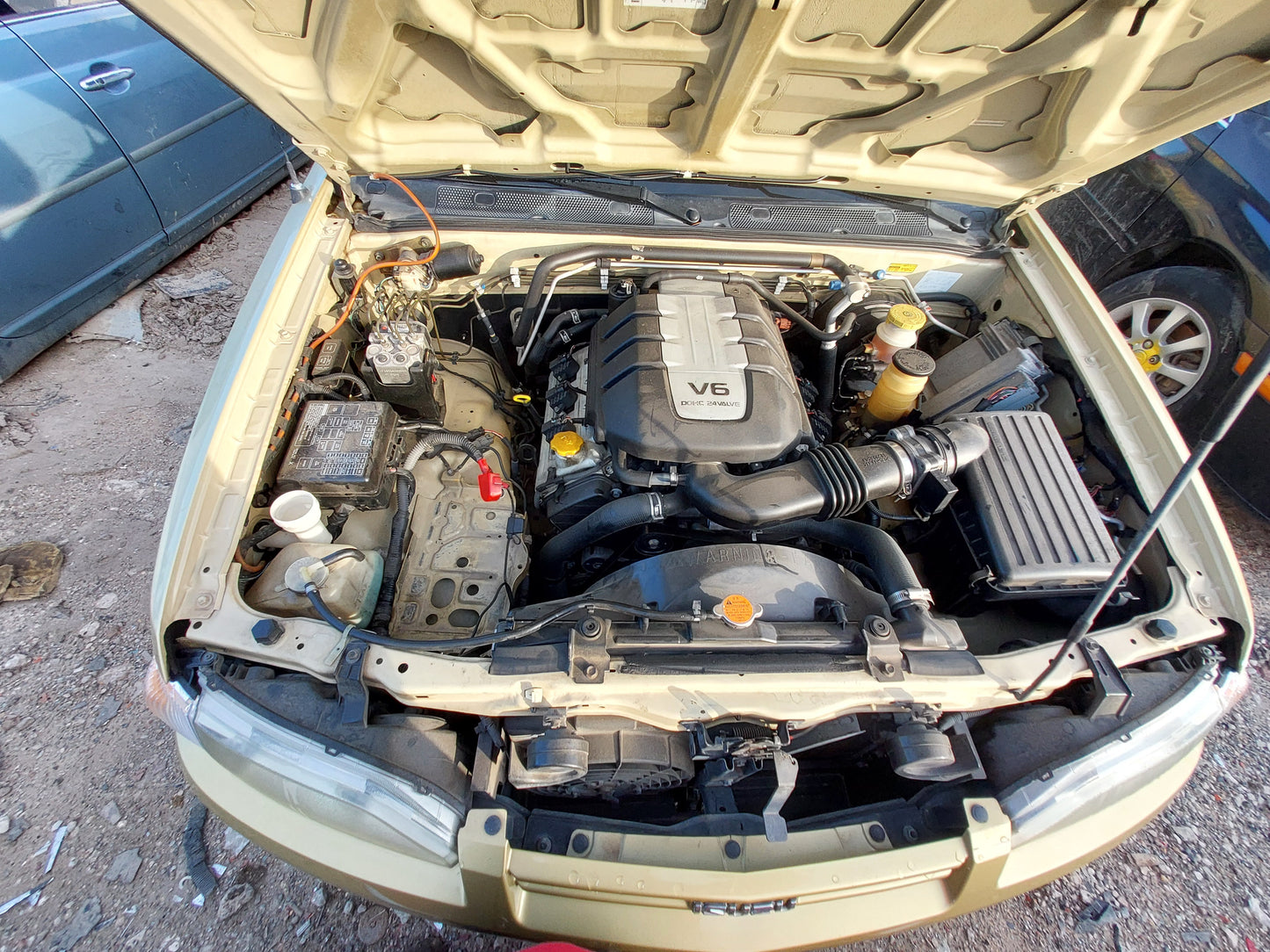 2002 Isuzu Axiom - Stock #: M18815 - MV-5