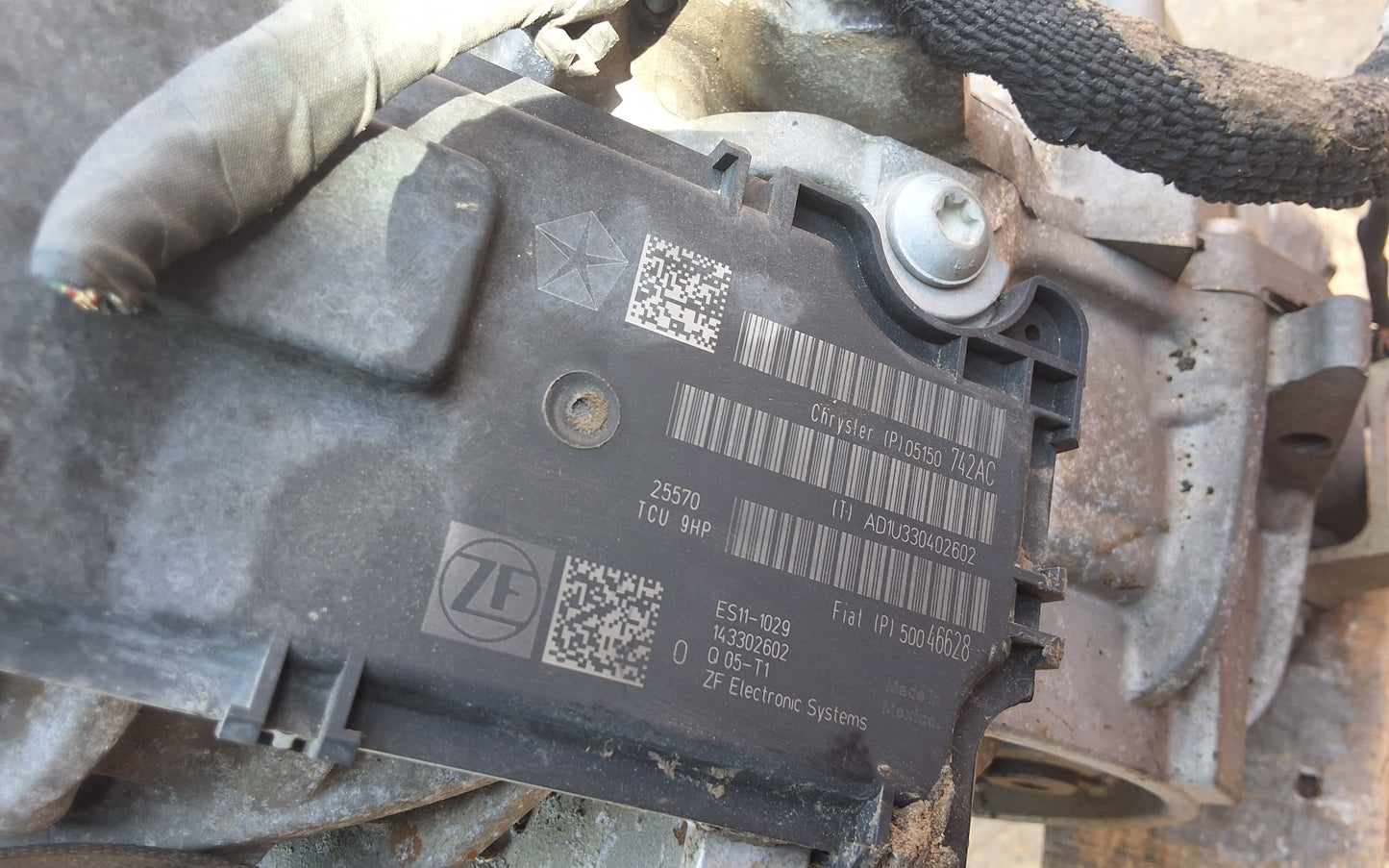 2015 Chrysler 200 - Automatic Transmission -#17153