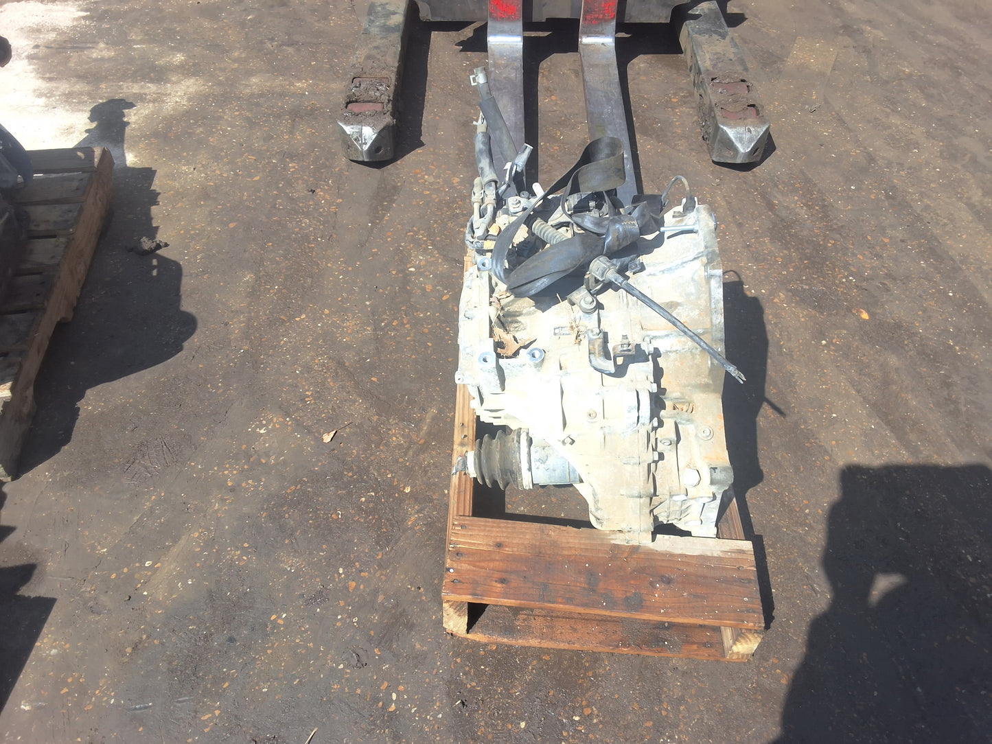 2016-2018 KIA SORENTO - AUTOMATIC TRANSMISSION - # M18475