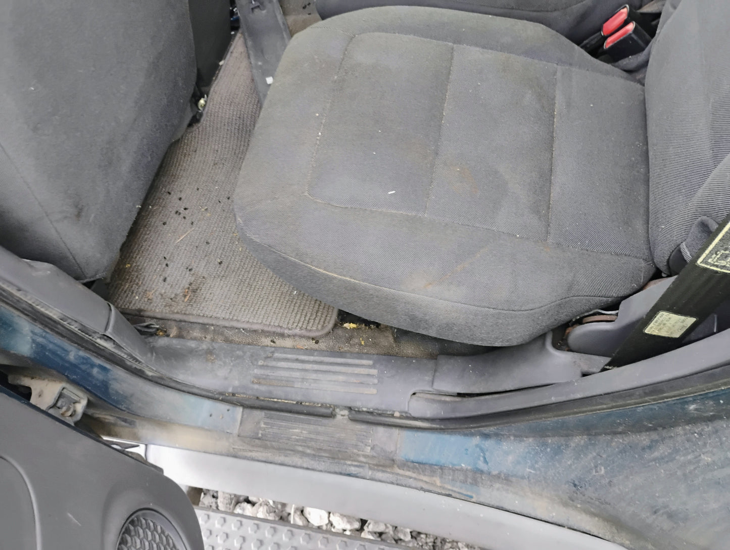 2001-2005 FORD EXPLORER - PARTING OUT-MXF-15 Stock #:M18985