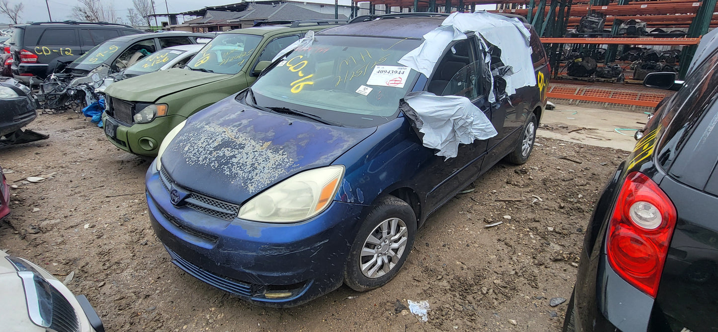 2/2 2004 - 2010 Toyota Sienna LE| All Parts G - Z | SKU #: 16946 - CD-16