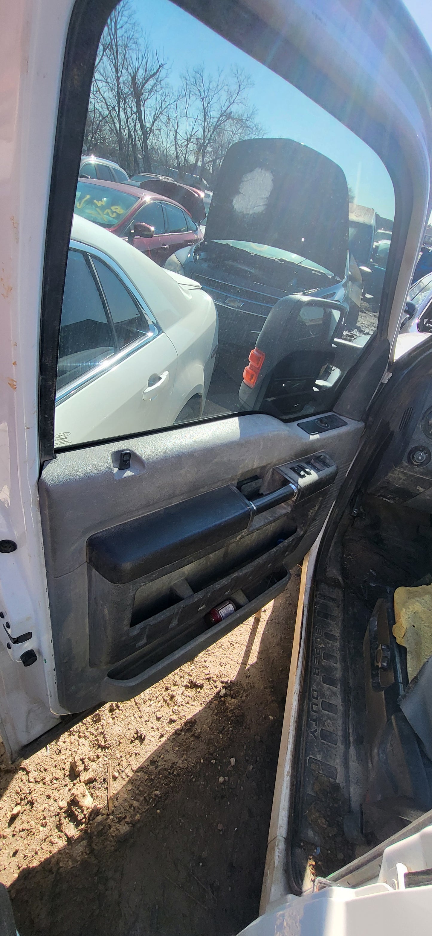 2/2 2011 - 2016 Ford F250 | All Parts G - Z | SKU #: 16968 CE-18