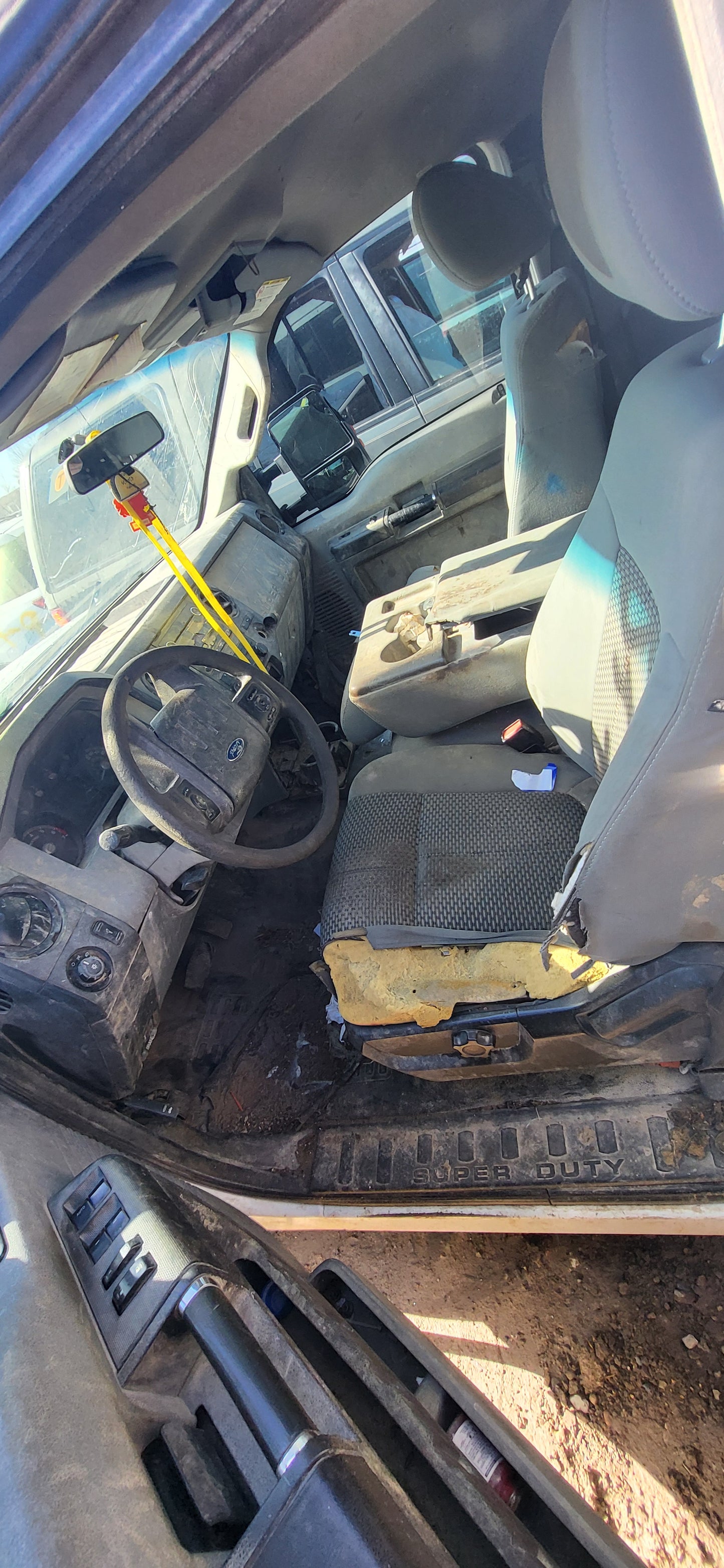 2/2 2011 - 2016 Ford F250 | All Parts G - Z | SKU #: 16968 CE-18