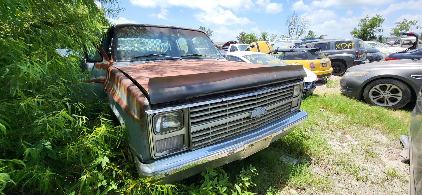 2/2 1984-1987 Chevy 20 Series | All Parts G - Z | SKU #M17328 XC-18
