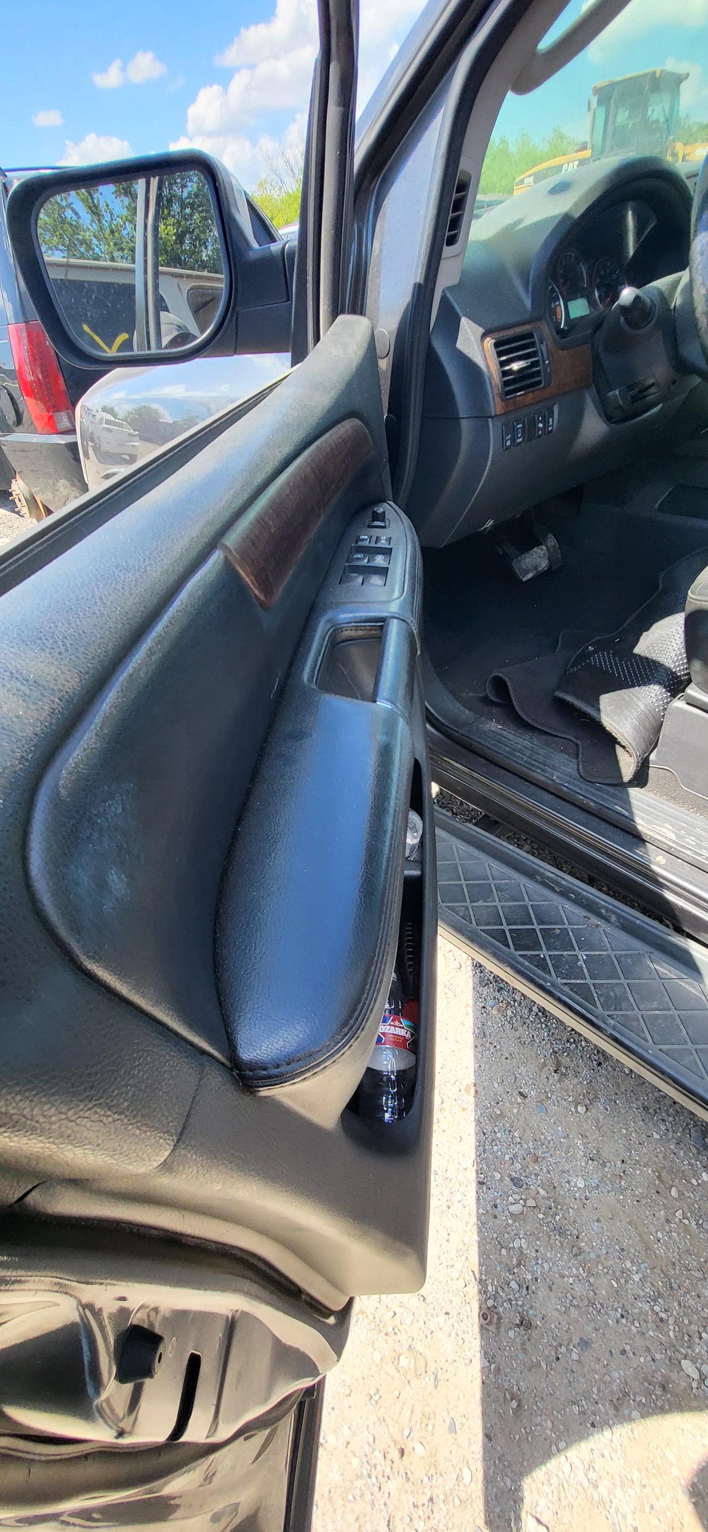2/2 2008-2015 Nissan Armada | All Parts G - Z | SKU #: M17323 XC-13