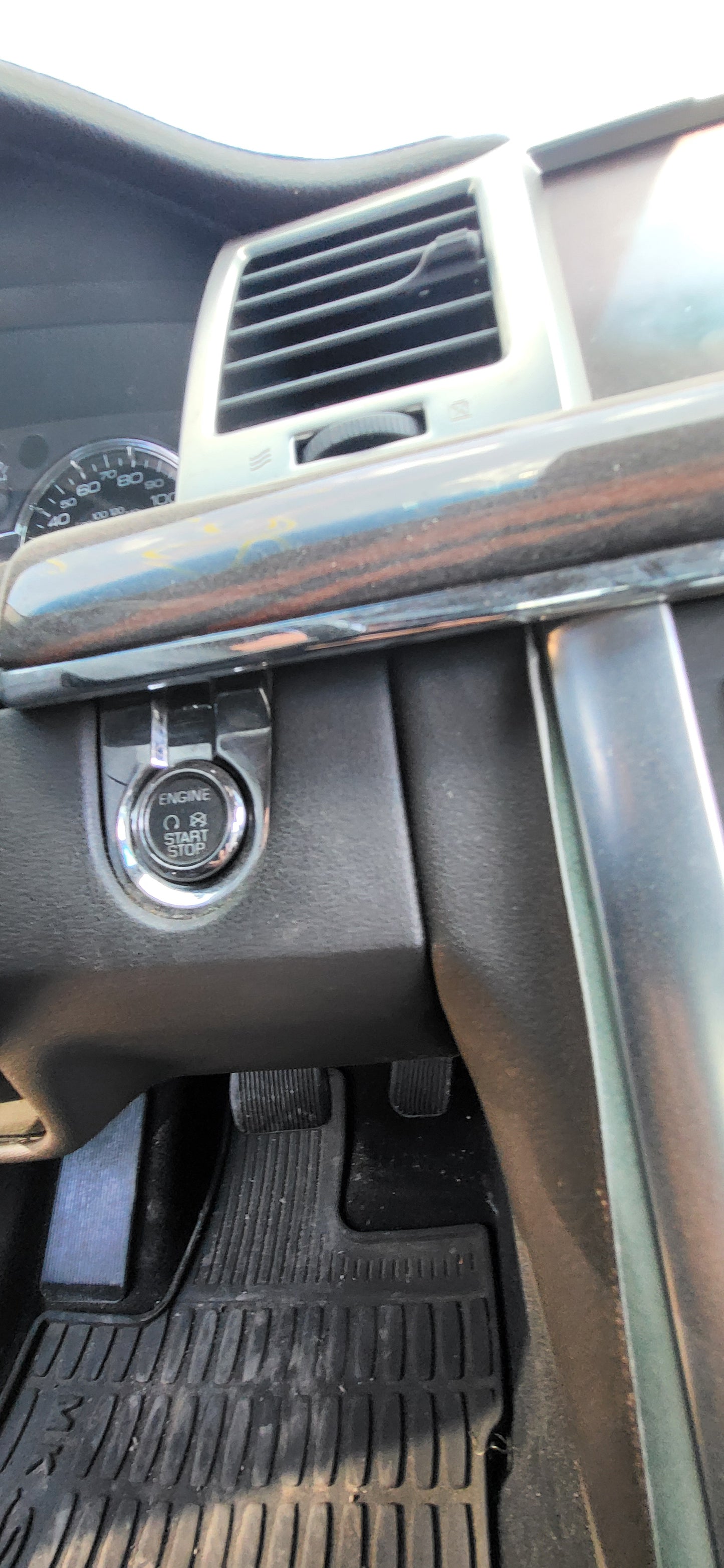 2/2 2009-2012 Lincoln MKS | All Parts G - Z | SKU #: M17322 XC-12