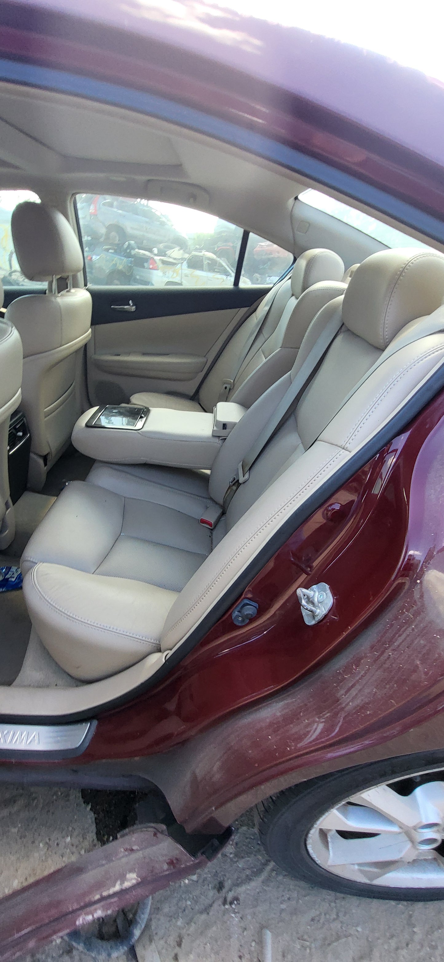 2/2 2009-2014 Nissan Maxima | All Parts G - Z | SKU #: M17326 XC-16