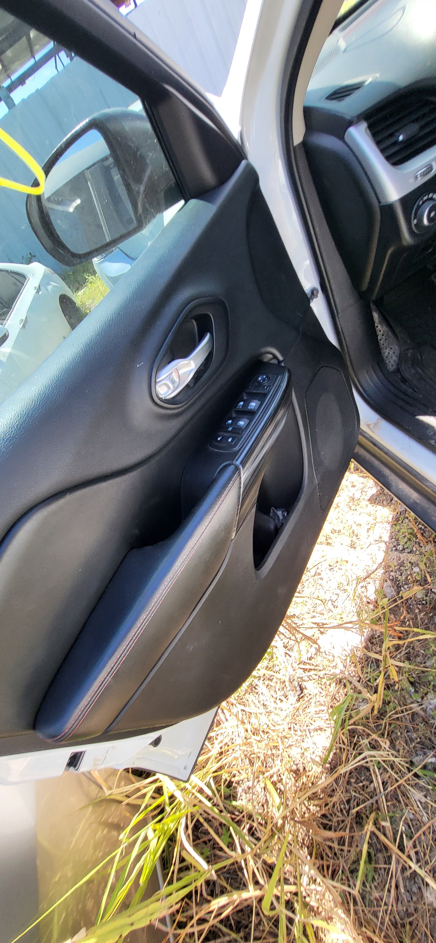 2/2 2014-2018 JEEP CHEROKEE | All Parts G - Z | SKU #: M17358