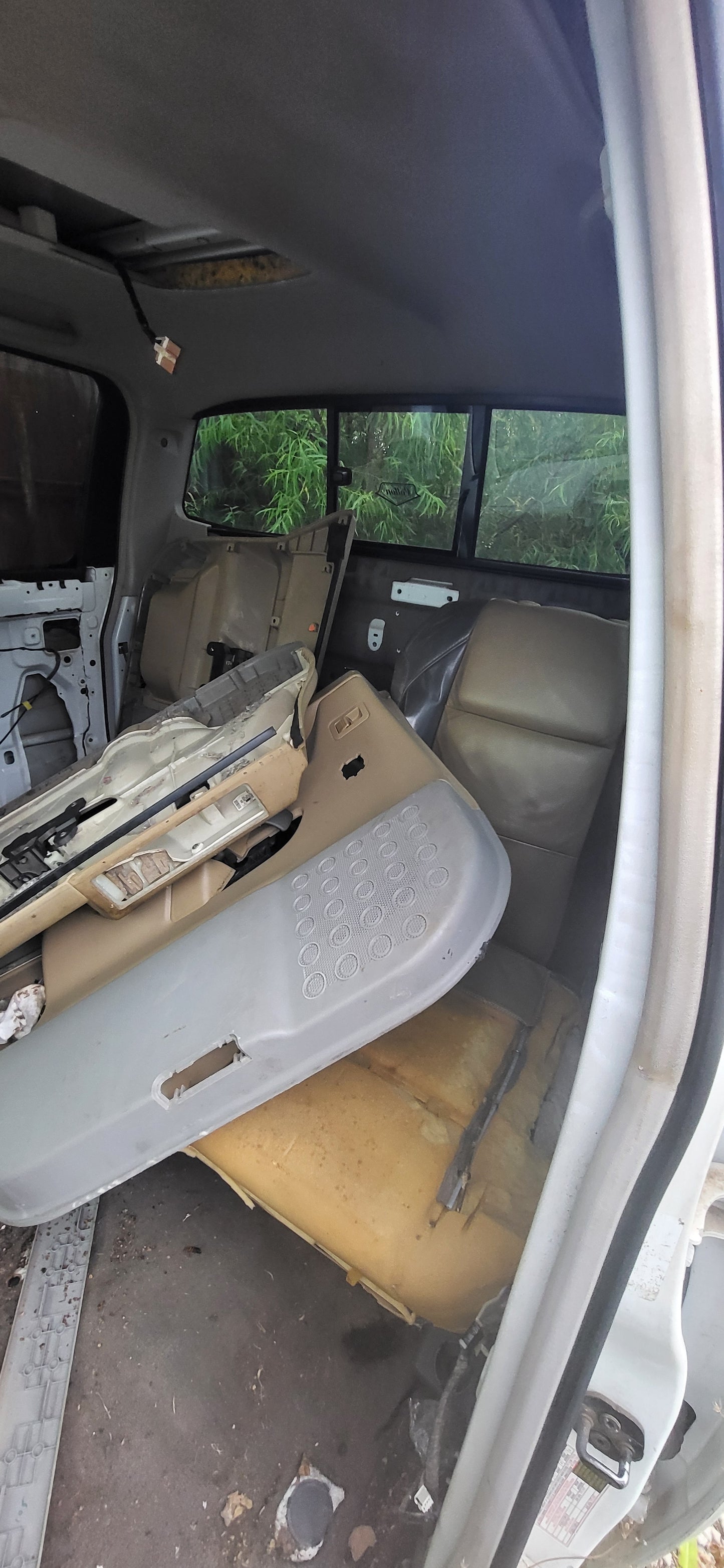 1/2 2004-2007 Nissan Titan | All Parts A - F | SKU #: M17364 XE-14