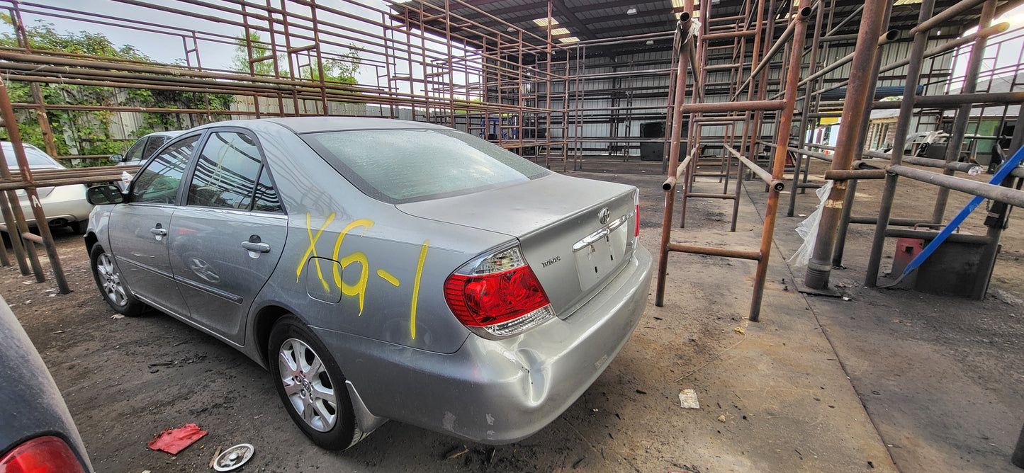 1/2 2002 - 2006 Toyota Camry XLE V6 | All Parts A - F | SKU #: M17391 - XG-1