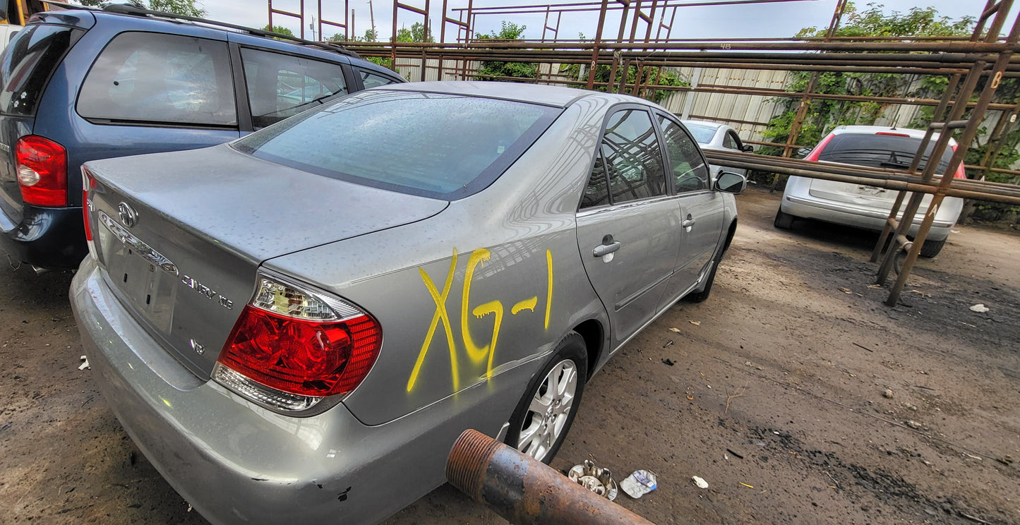1/2 2002 - 2006 Toyota Camry XLE V6 | All Parts A - F | SKU #: M17391 - XG-1