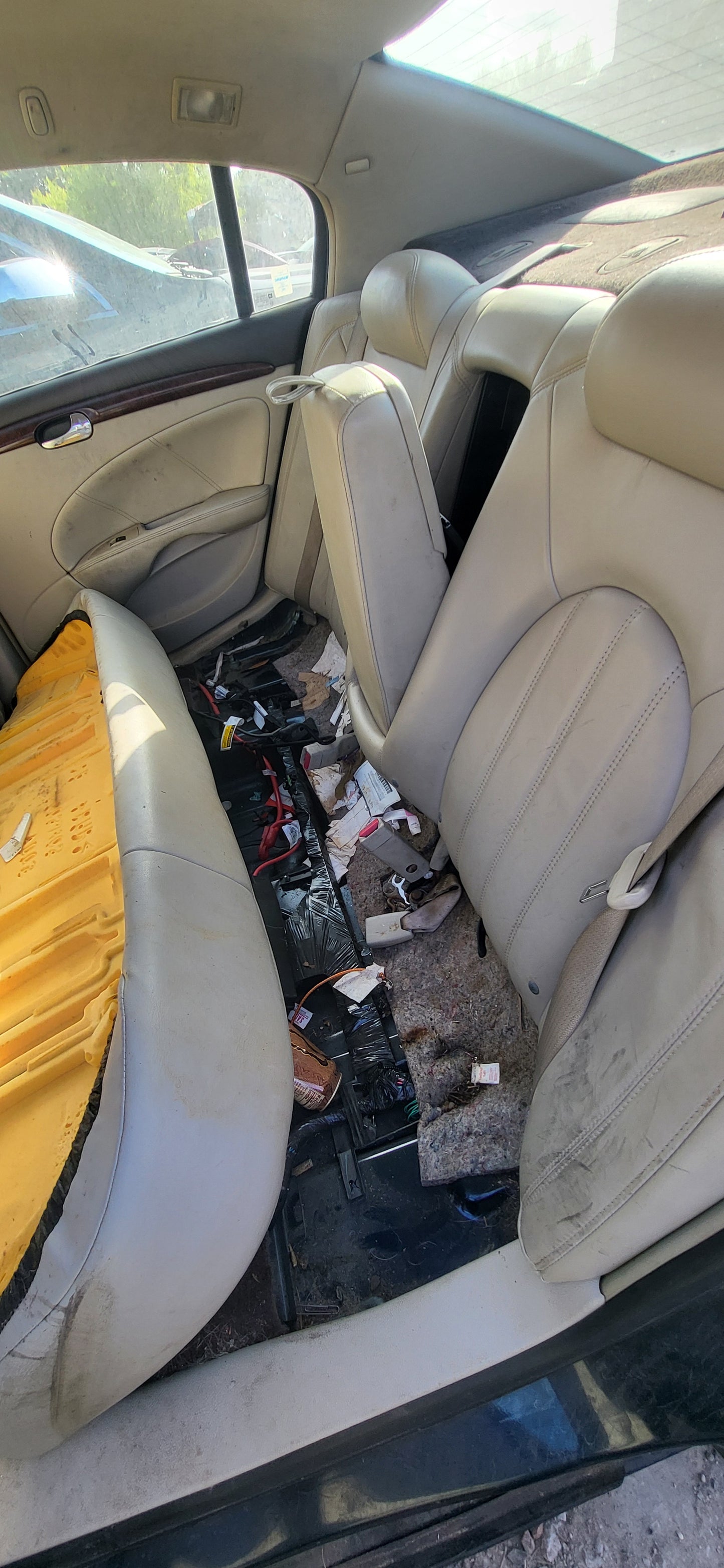 2/2 2006 - 2011 Buick Lucerne CXL | All Parts G - Z | SKU #: M17452 - XJ-2