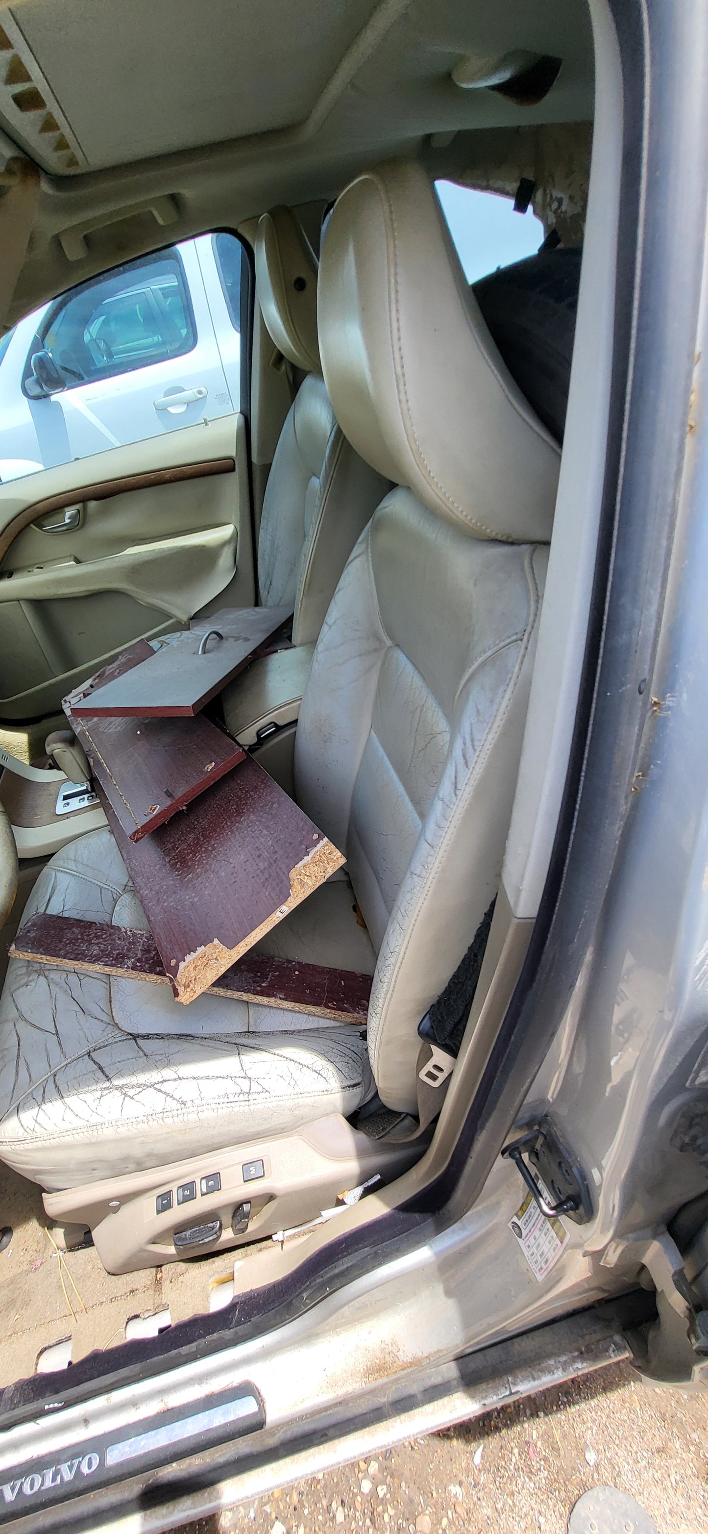 2/2 2007-2016 Volvo S80 | All Parts G - Z | SKU #: M17472 XK-2