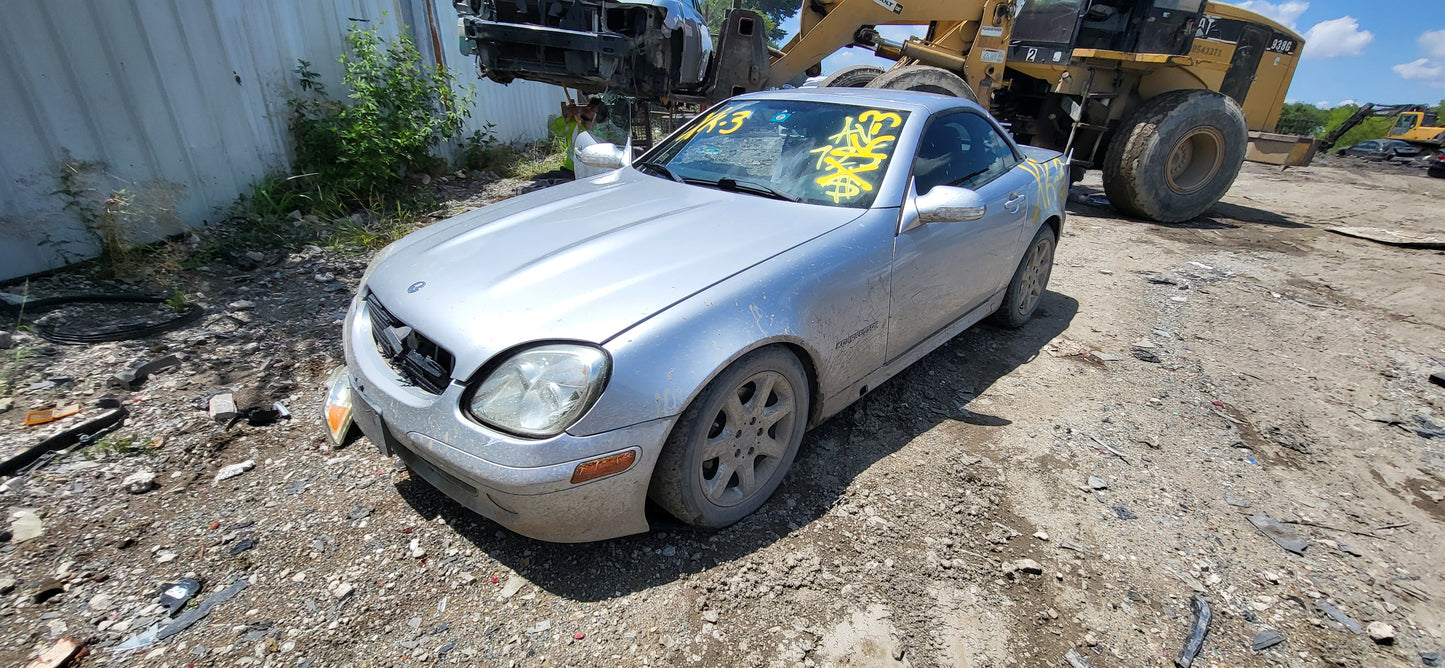 2/2 2001-2004 Mercedes Benz | All Parts G - Z | SKU #: M17473 XK-3