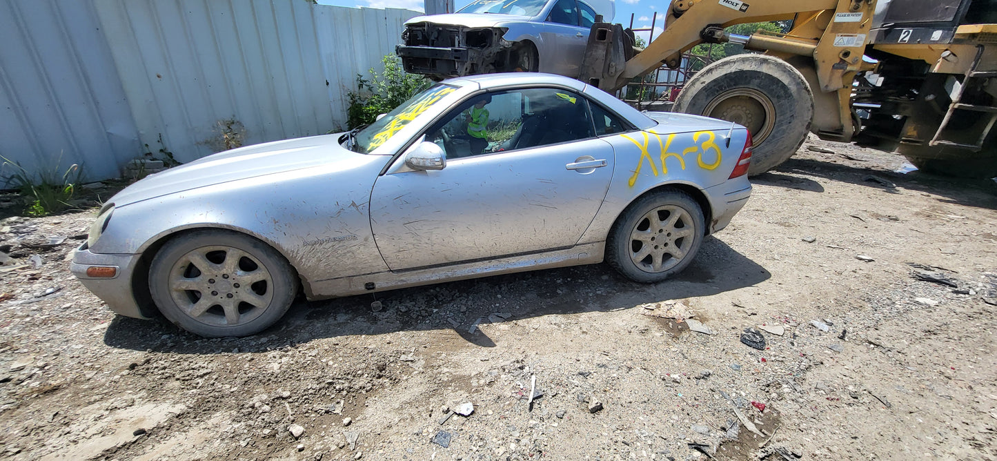 2/2 2001-2004 Mercedes Benz | All Parts G - Z | SKU #: M17473 XK-3