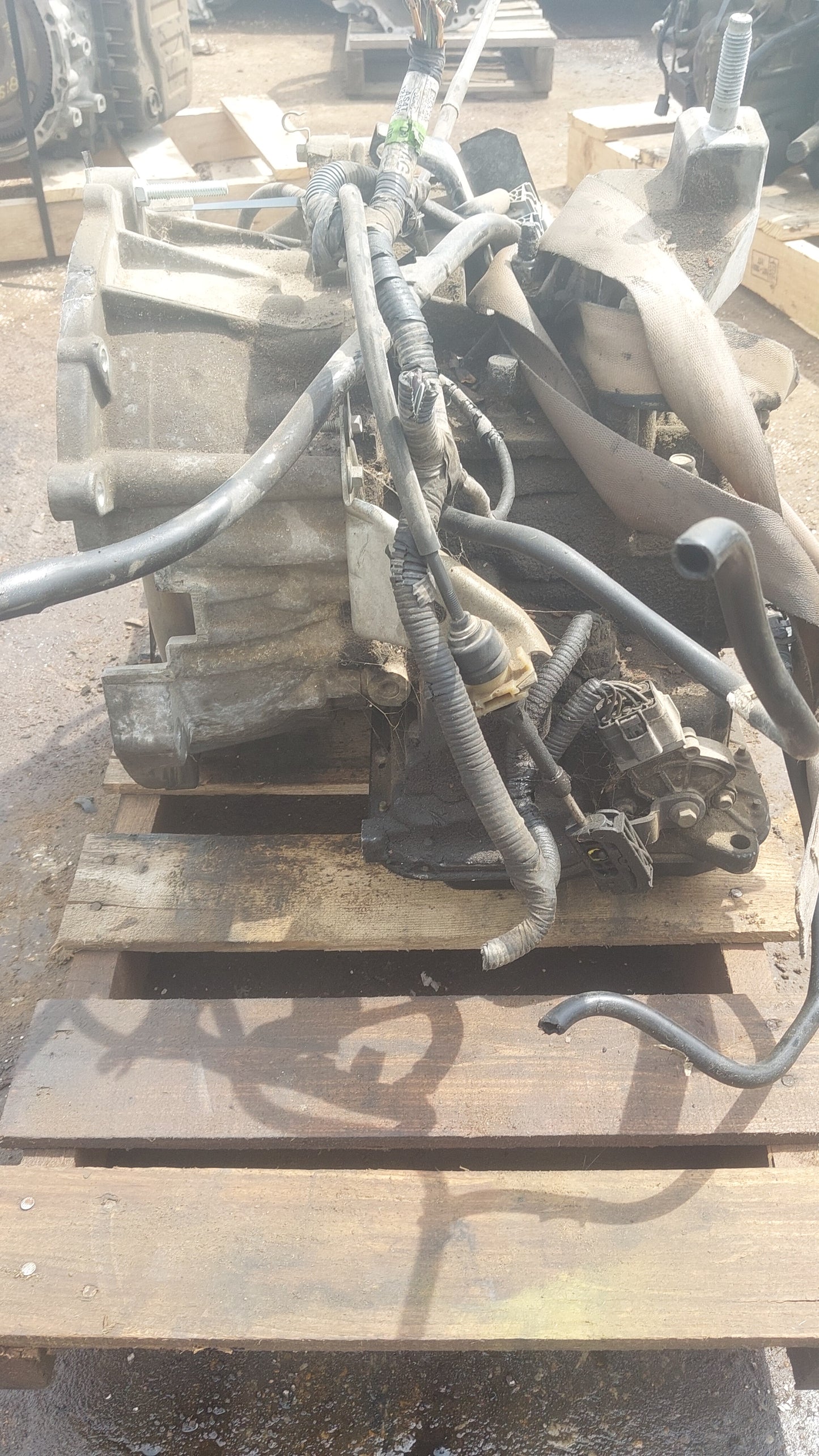 2008-2011 FORD FOCUS - AUTOMATIC TRANSMISSION - #M18642