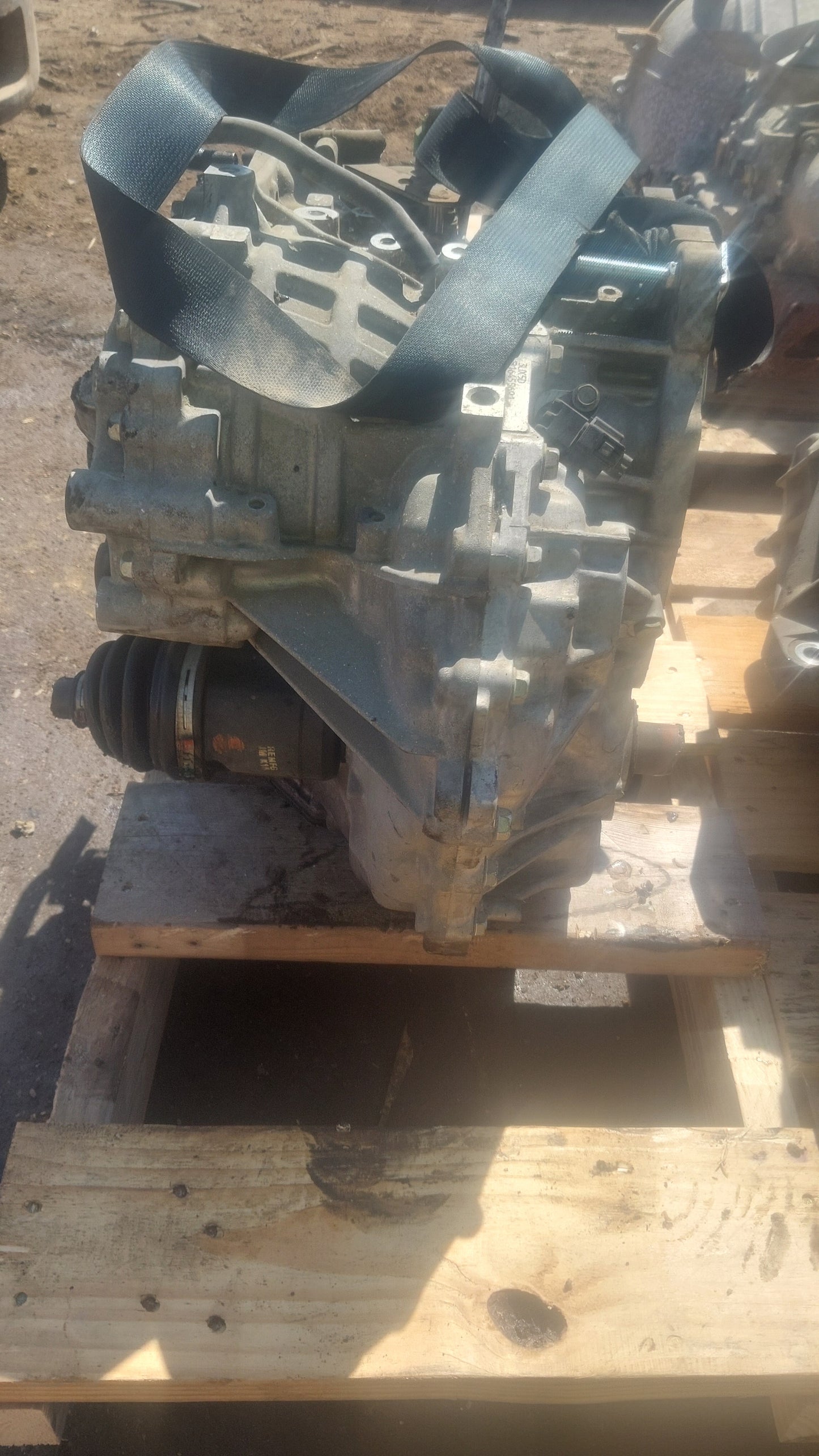 2008 NISSAN ROGUE- AUTOMATIC TRANSMISSION -#M18772