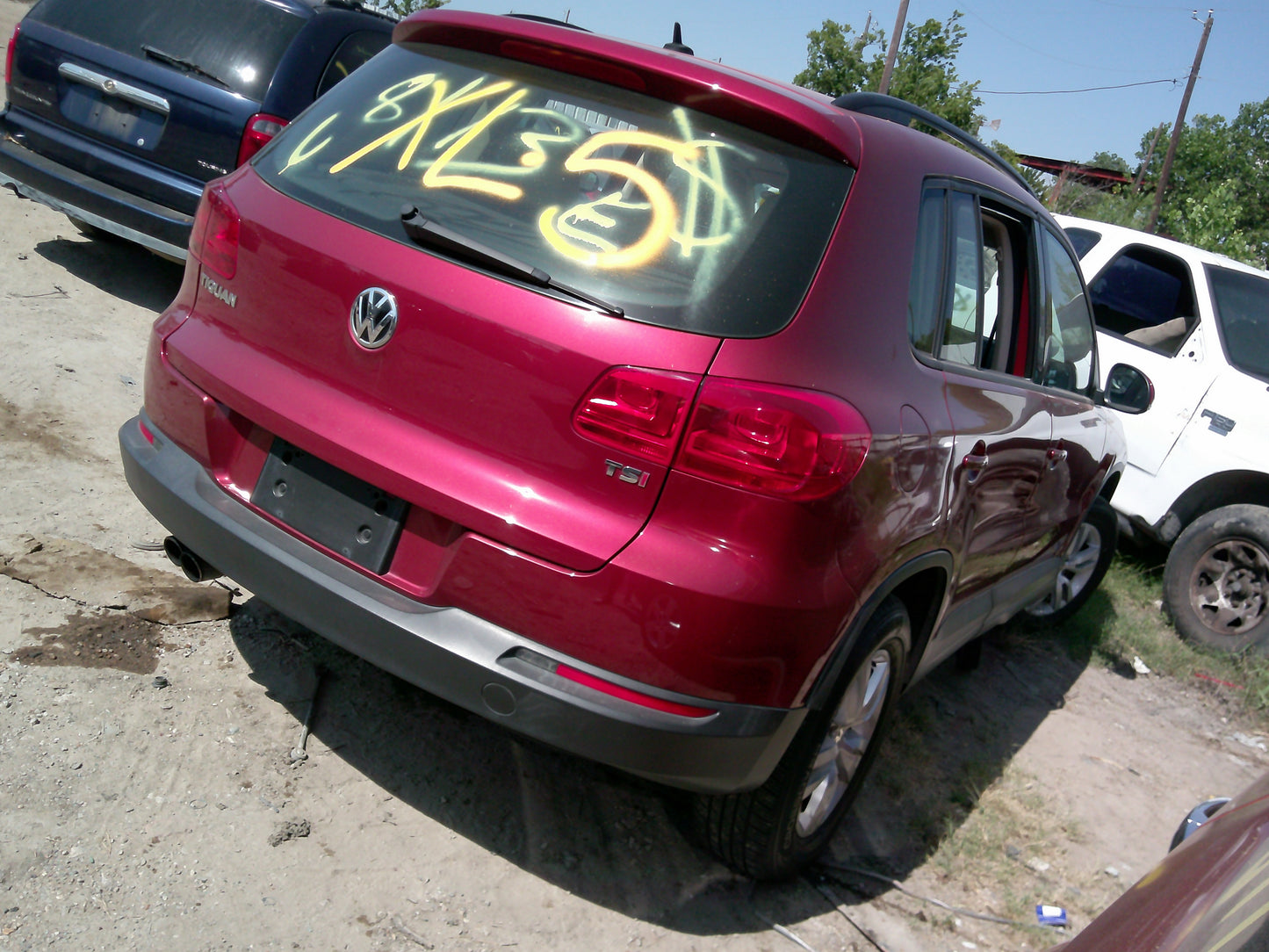 2/2 2009-2017 Volkswagen Tiguan | All Parts G - Z | SKU #: M17495 XL-5