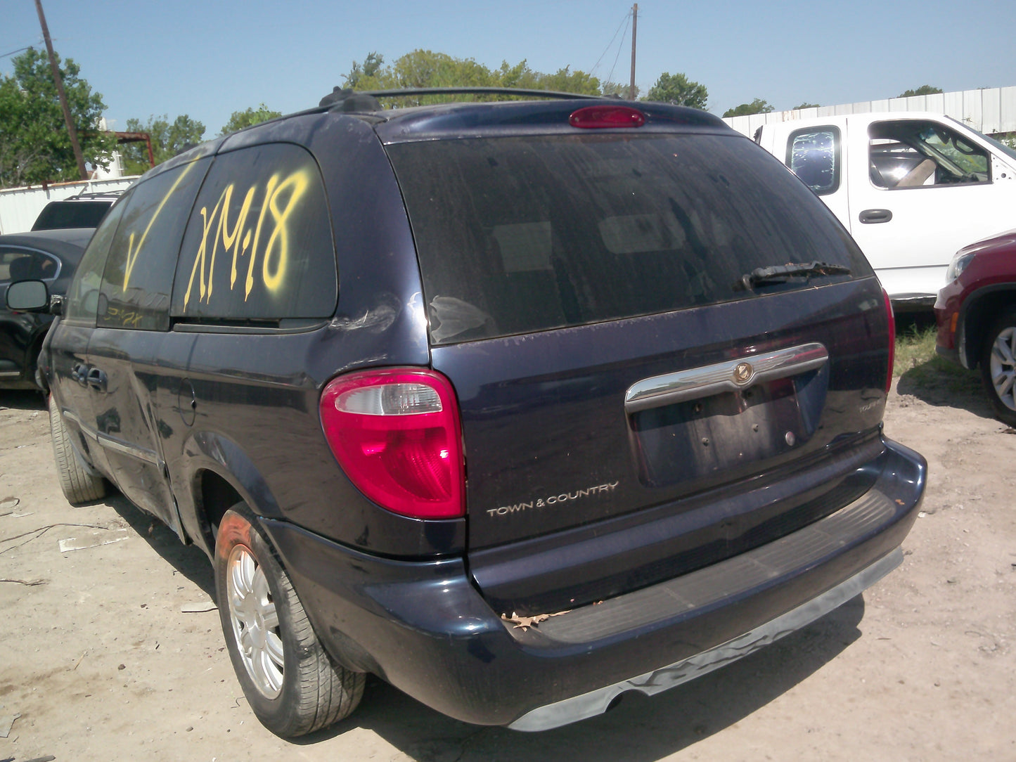 2001-2007 CHRYSLER TOWN & COUNTRY | All Parts G - Z | SKU #: M17528