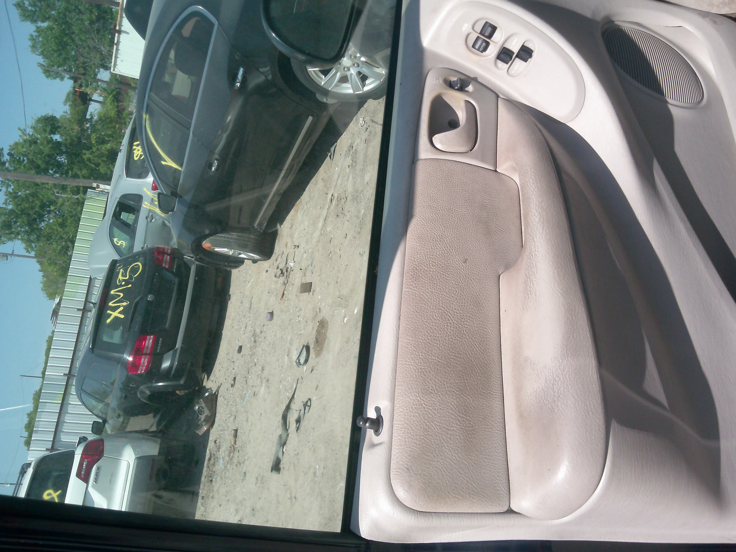 2001-2007 CHRYSLER TOWN & COUNTRY | All Parts G - Z | SKU #: M17528