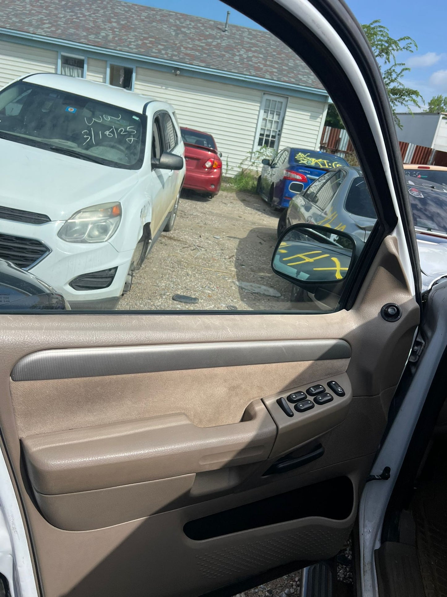 2/2 2002 - 2005 Ford Explorer | All Parts G - Z | SKU #: M17440 - XI-10