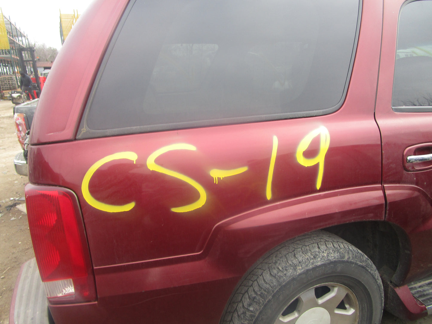 2/2 2002 - 2006 Cadillac Escalade | All Parts G - Z | SKU #:16849 CS-19