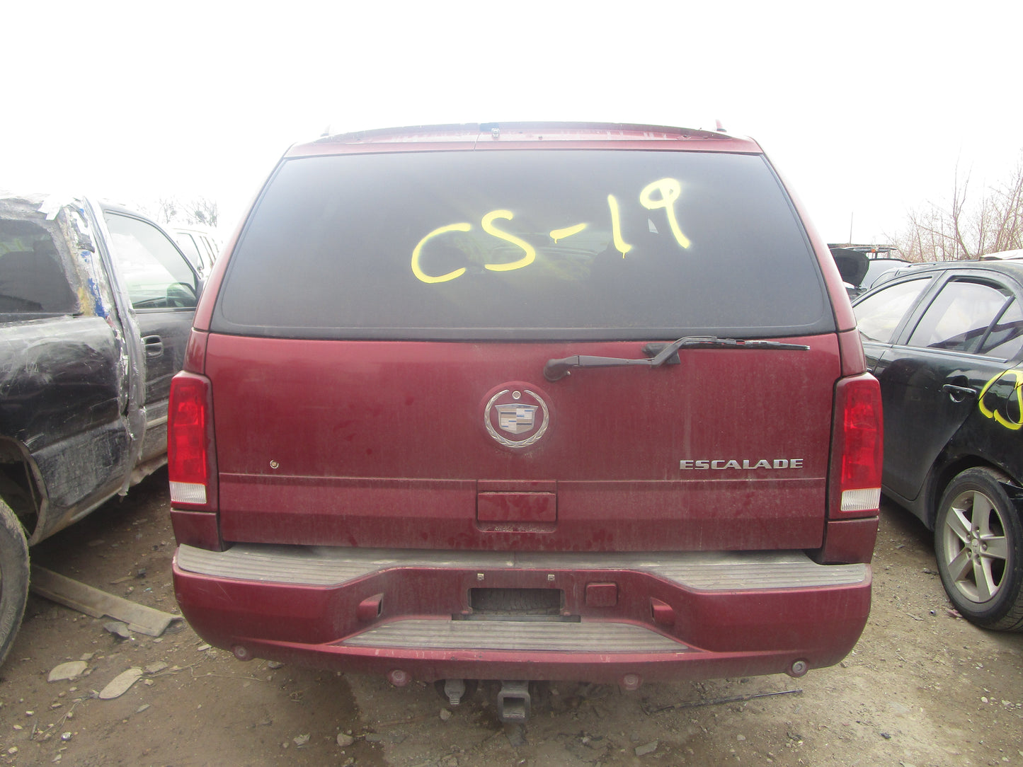 2/2 2002 - 2006 Cadillac Escalade | All Parts G - Z | SKU #:16849 CS-19