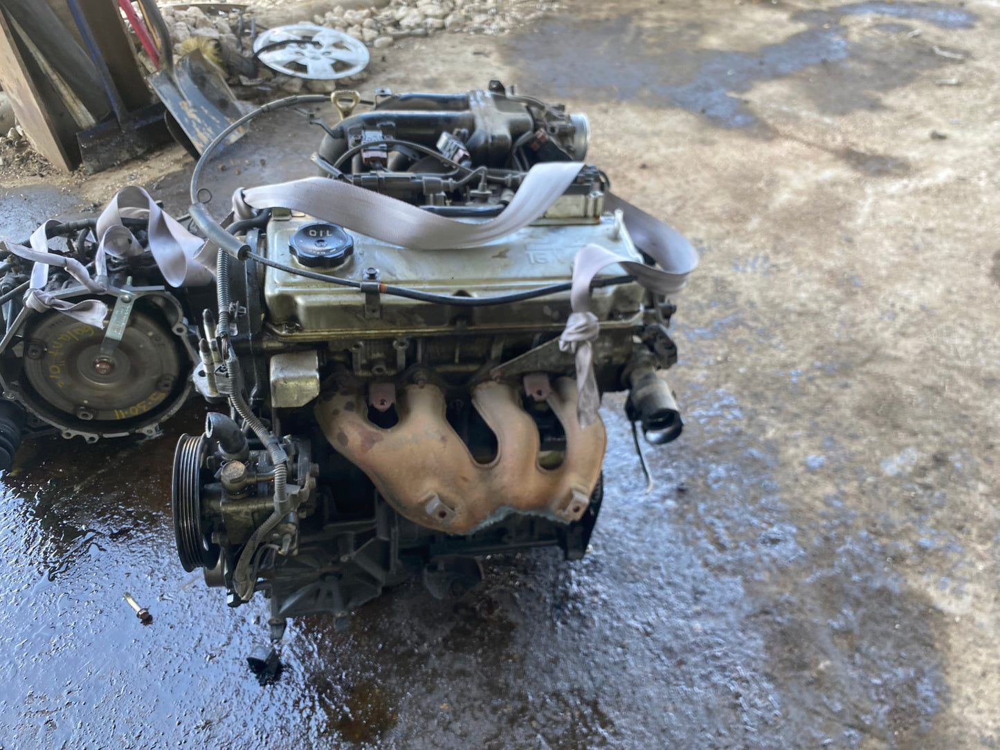 2000-2005 MITSUBISHI GALANT 2.4 L ENGINE - #S3111