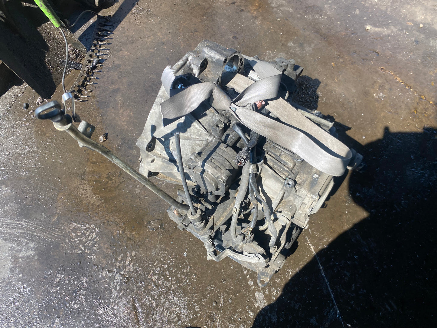 2002-2004 NISSAN MAXIMA - AUTOMATIC TRANSMISSION - #MS3428