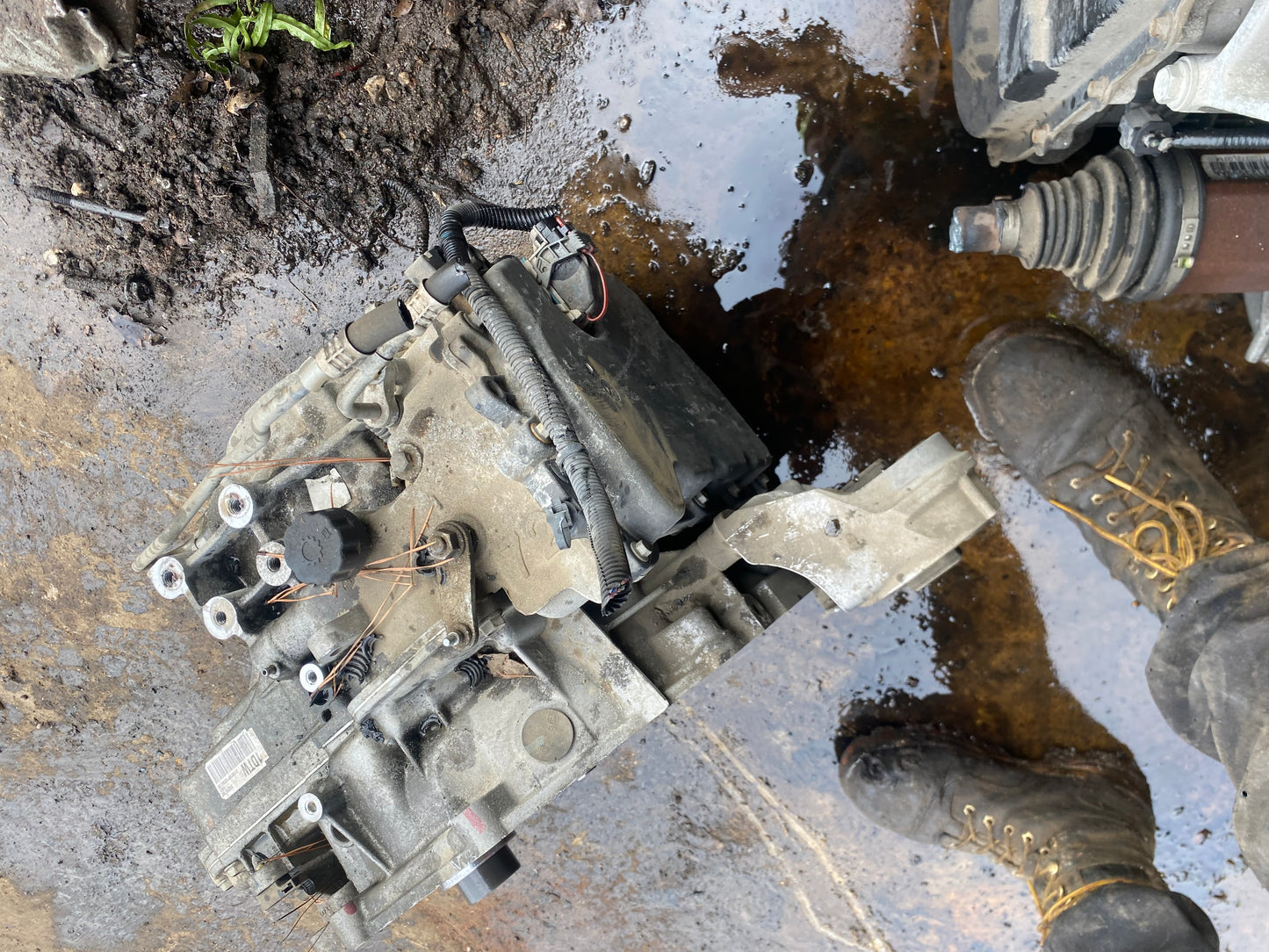 2011-2012 CHEVROLET EQUINOX - TRANSMISSION - # M18178