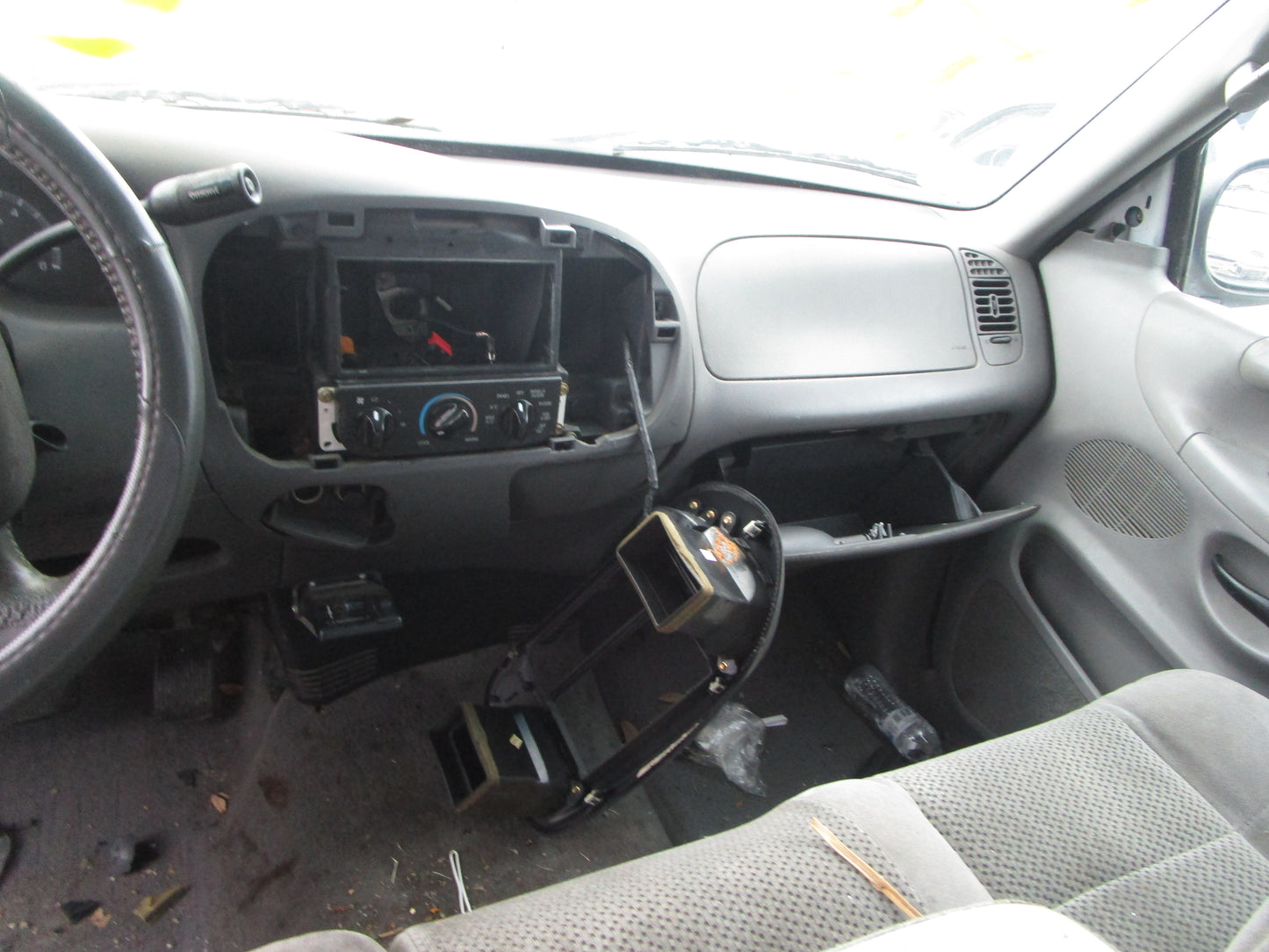 2/2 1997 - 2003 Ford F150 - | All Parts G - Z | SKU #:16646 CI-16