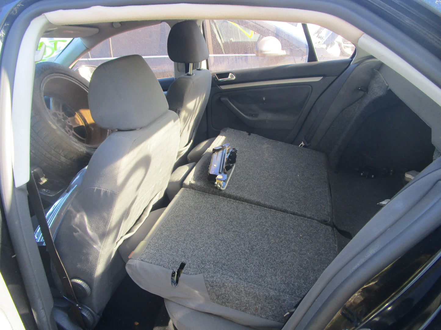 1/2 2005 - 2010 Volkswagen Jetta | All Parts A - F | SKU #:16672